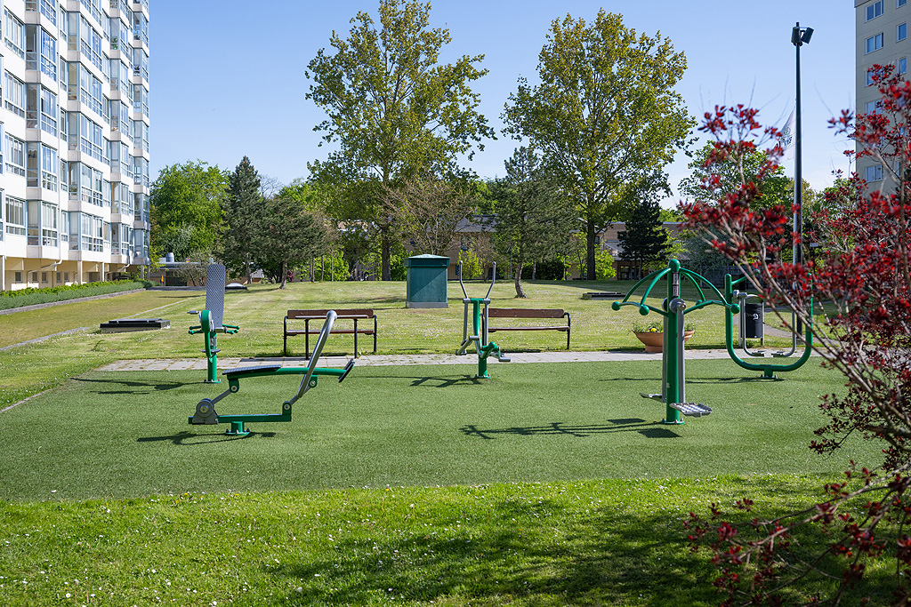 Grön och fin plats för barnlek