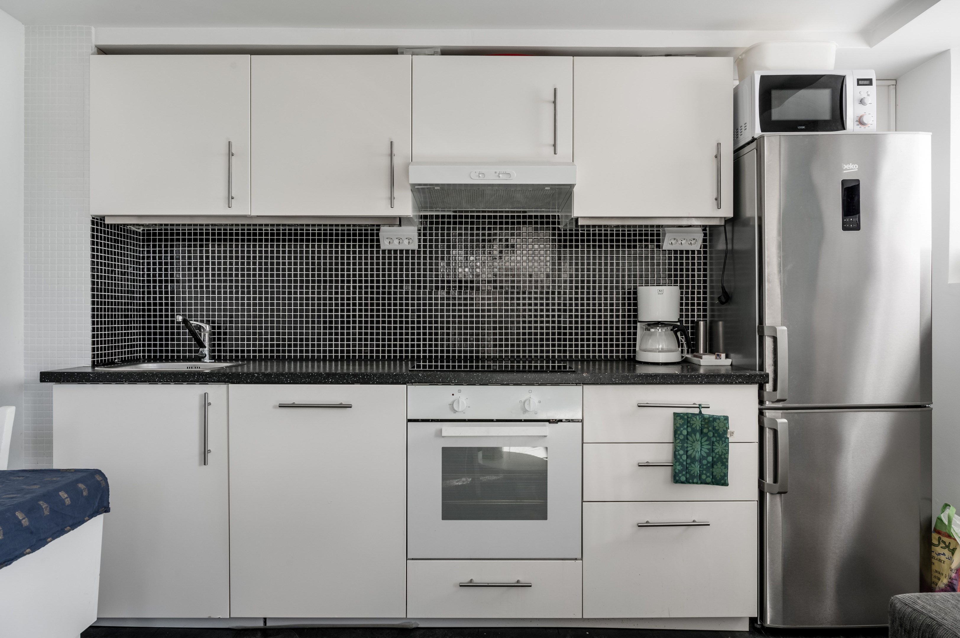 BV, 1 rok. med egen ingång.