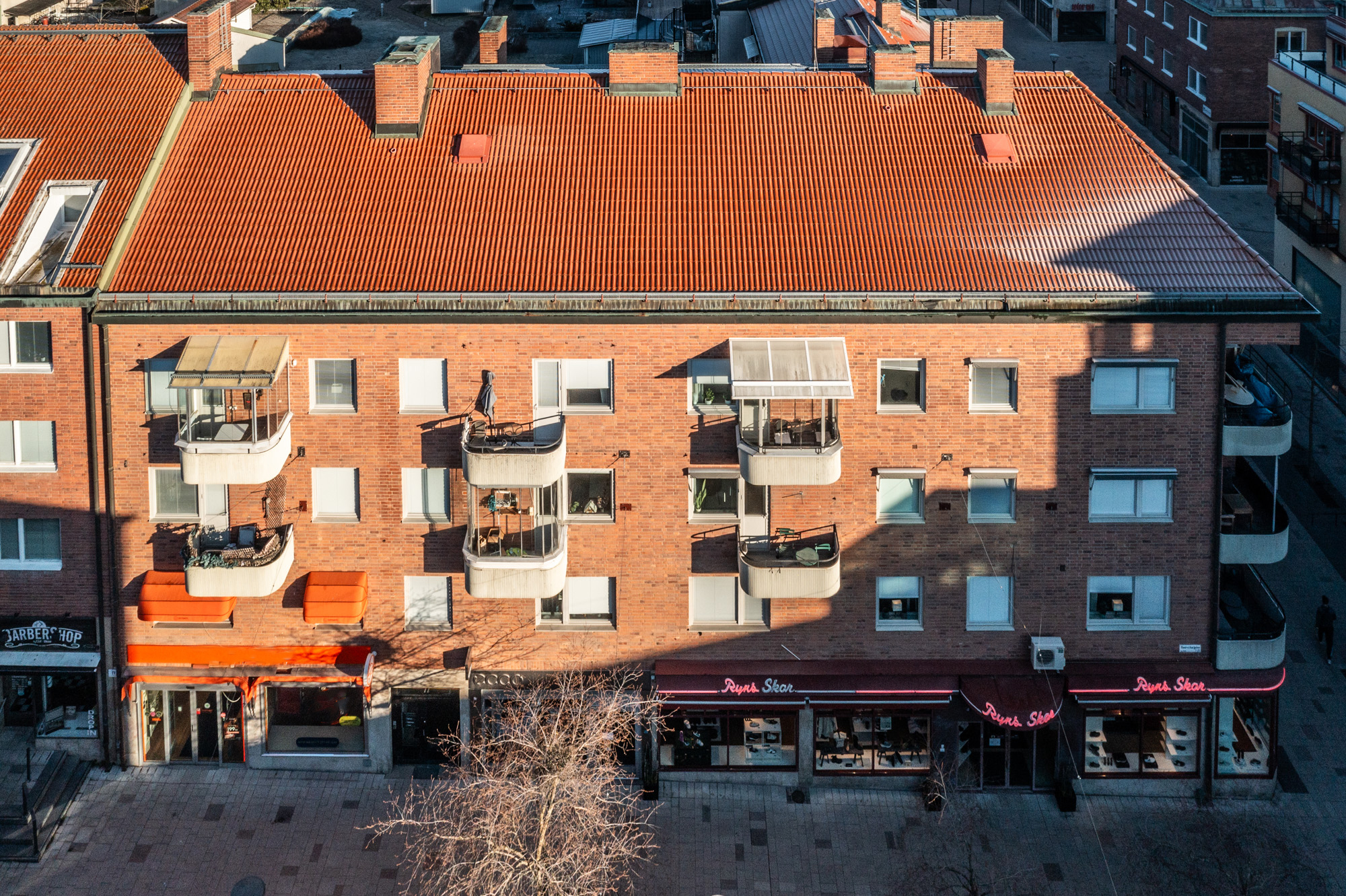 Byggnad med lokaler