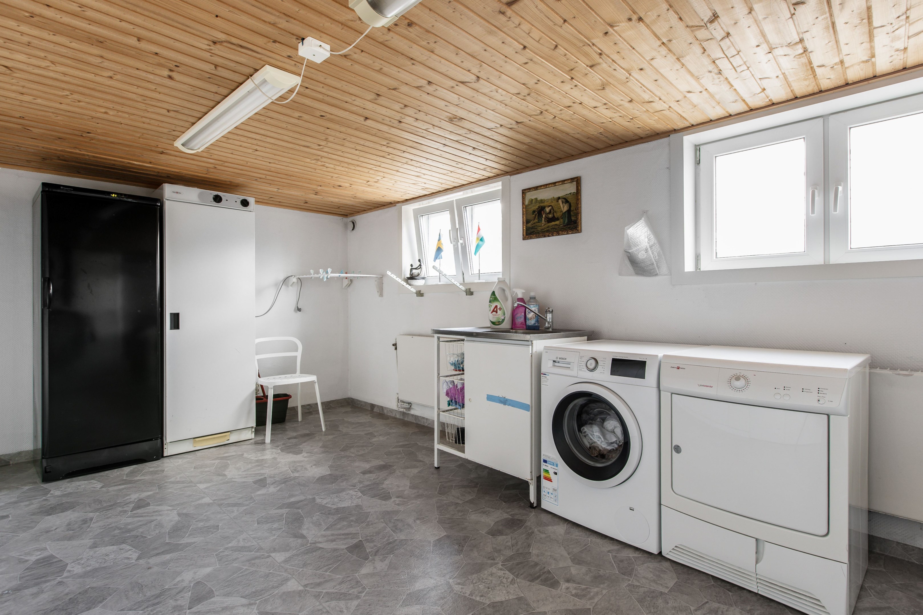 Tvättstuga, källare.