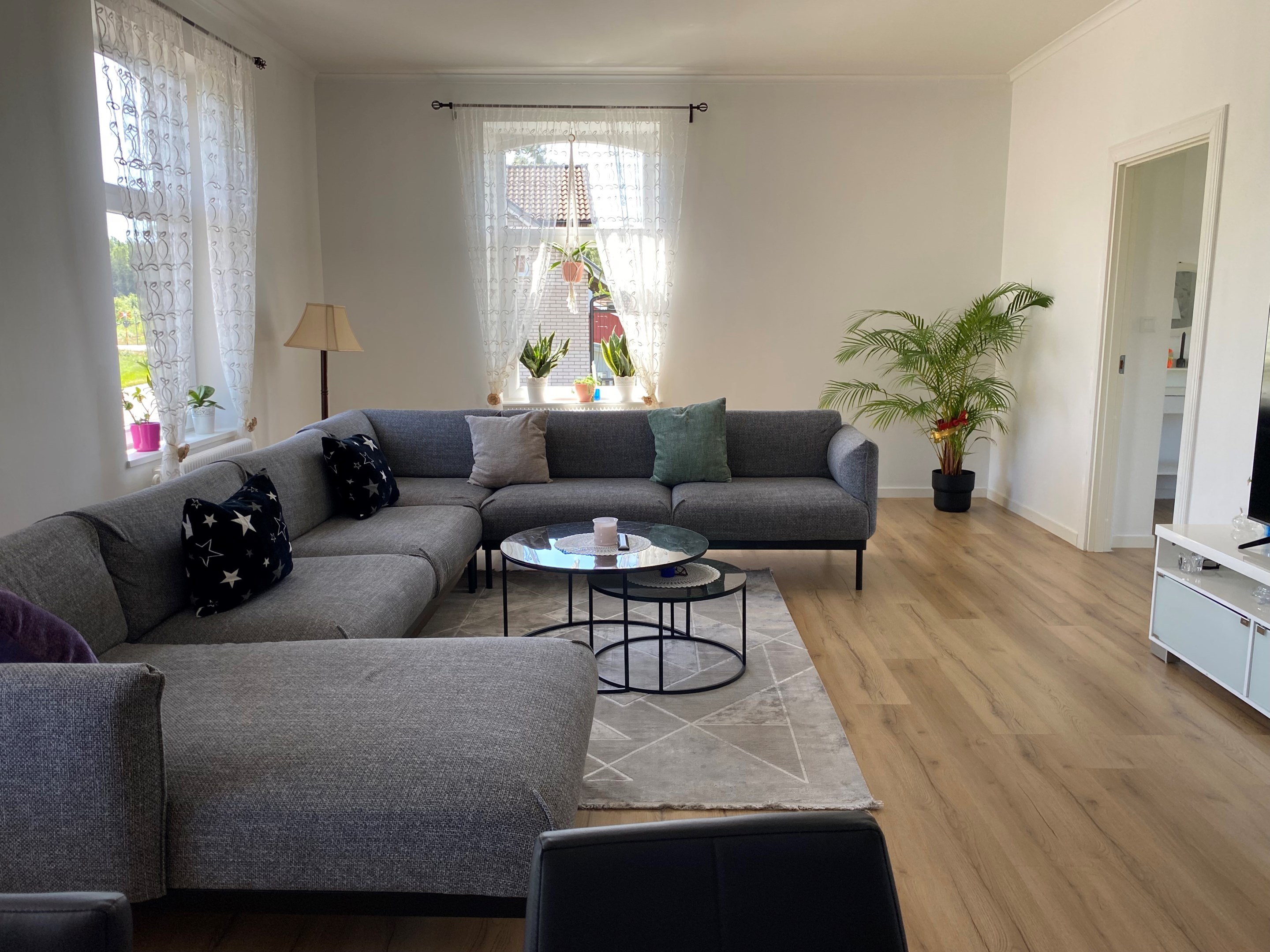 Vardagsrum, lägenhet 1 bv.