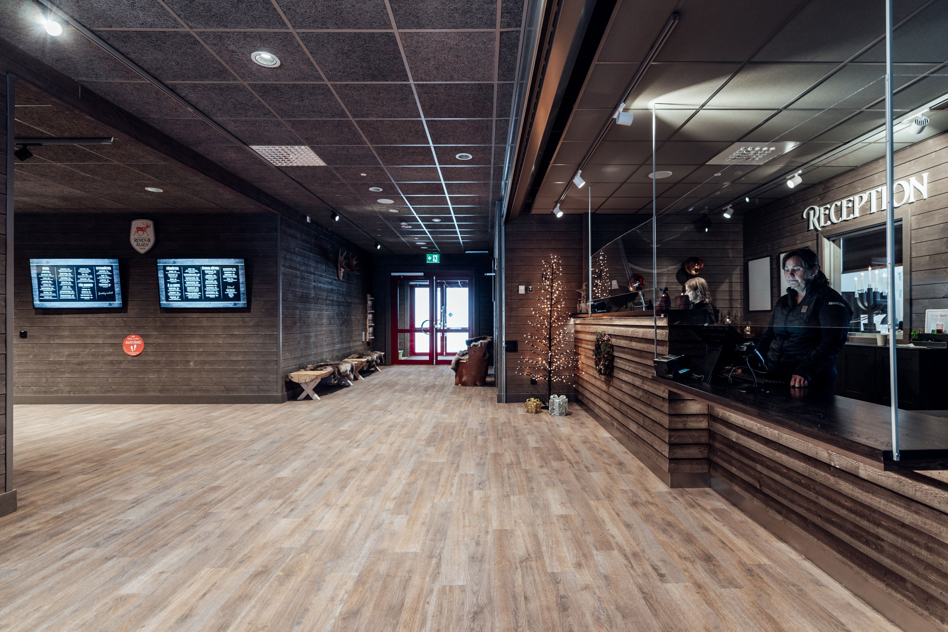 Välkomnmande reception