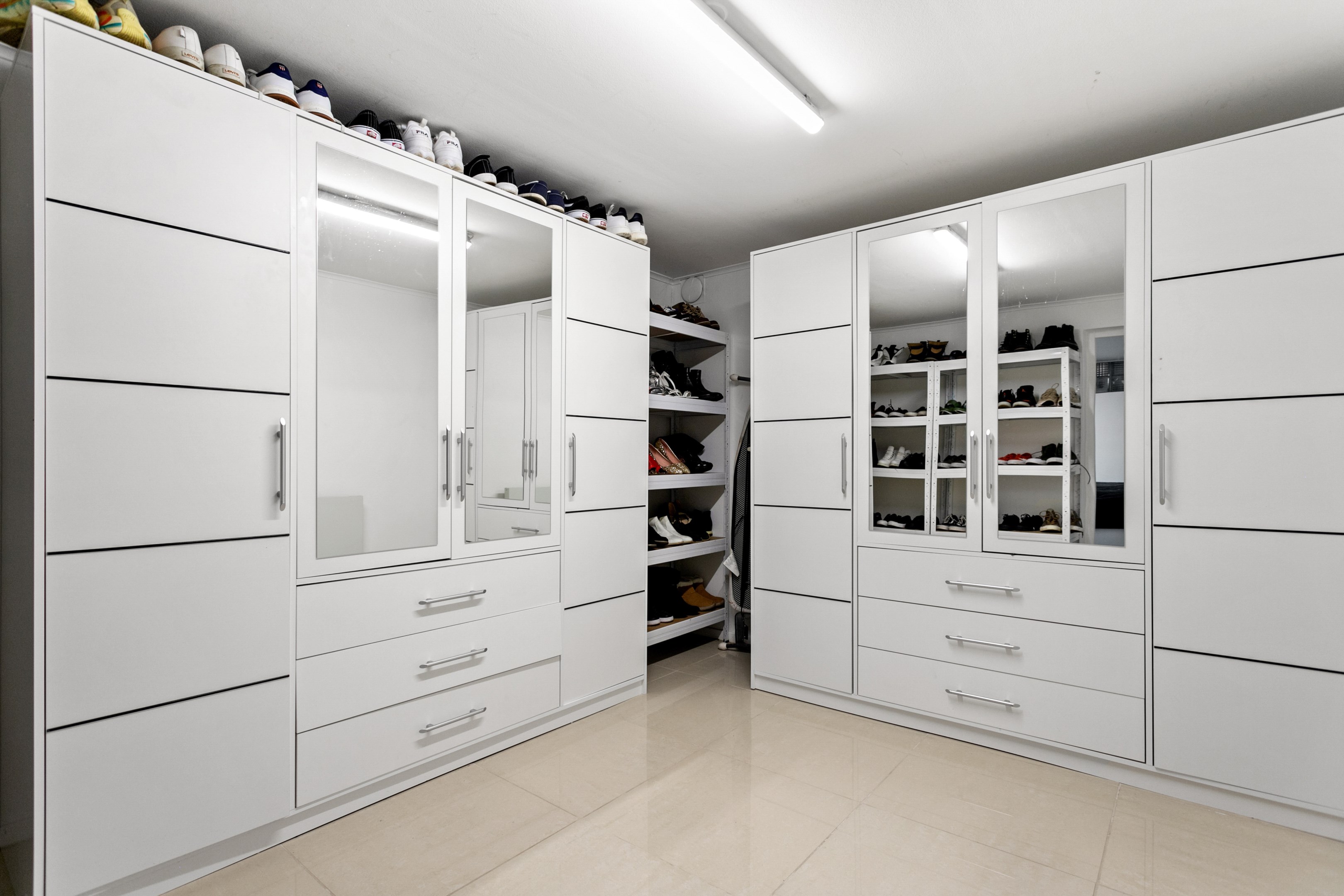 Klädkammare av "walk-in typ"