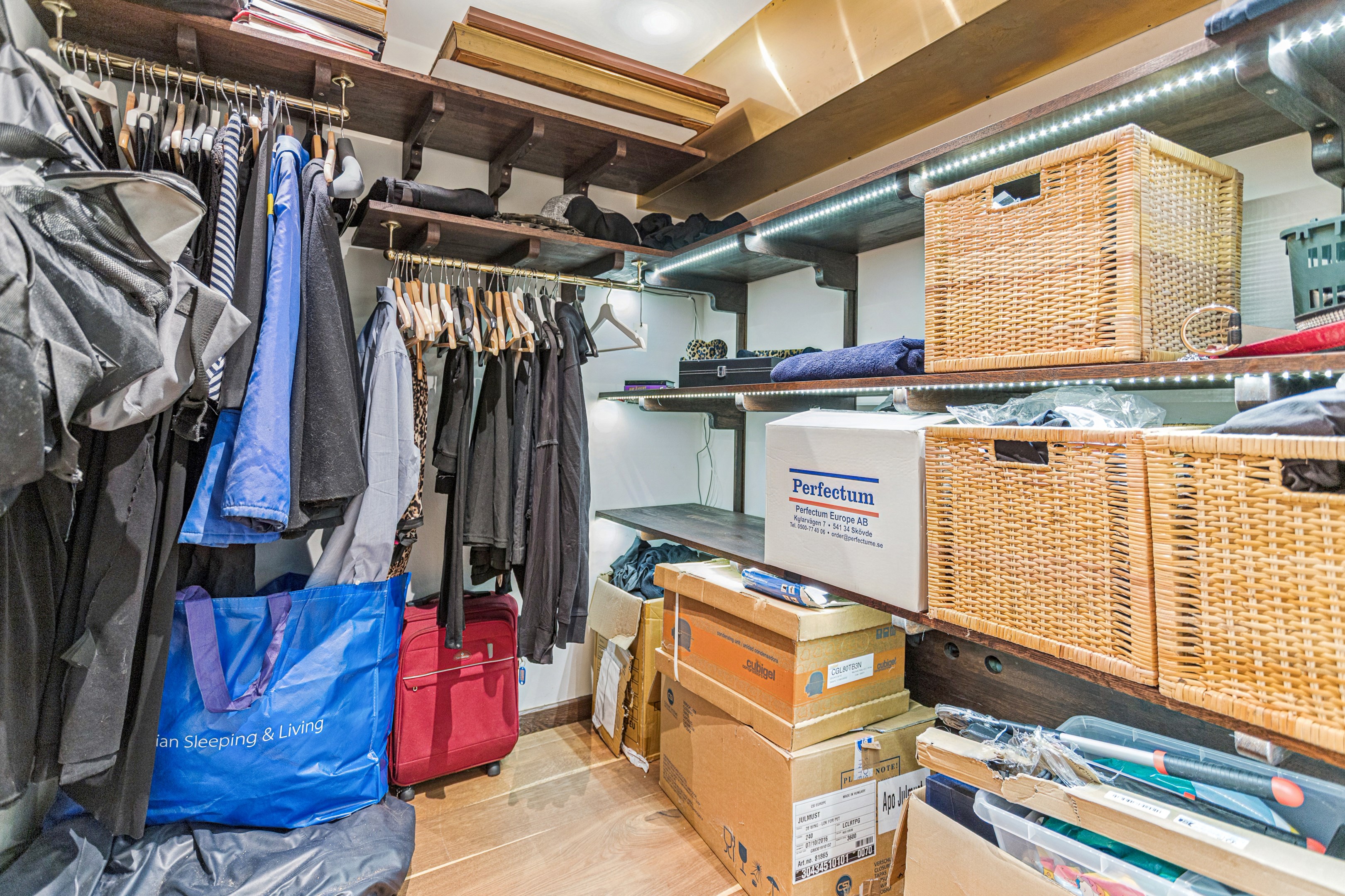 Klädkammare i anslutning till sovrum 3