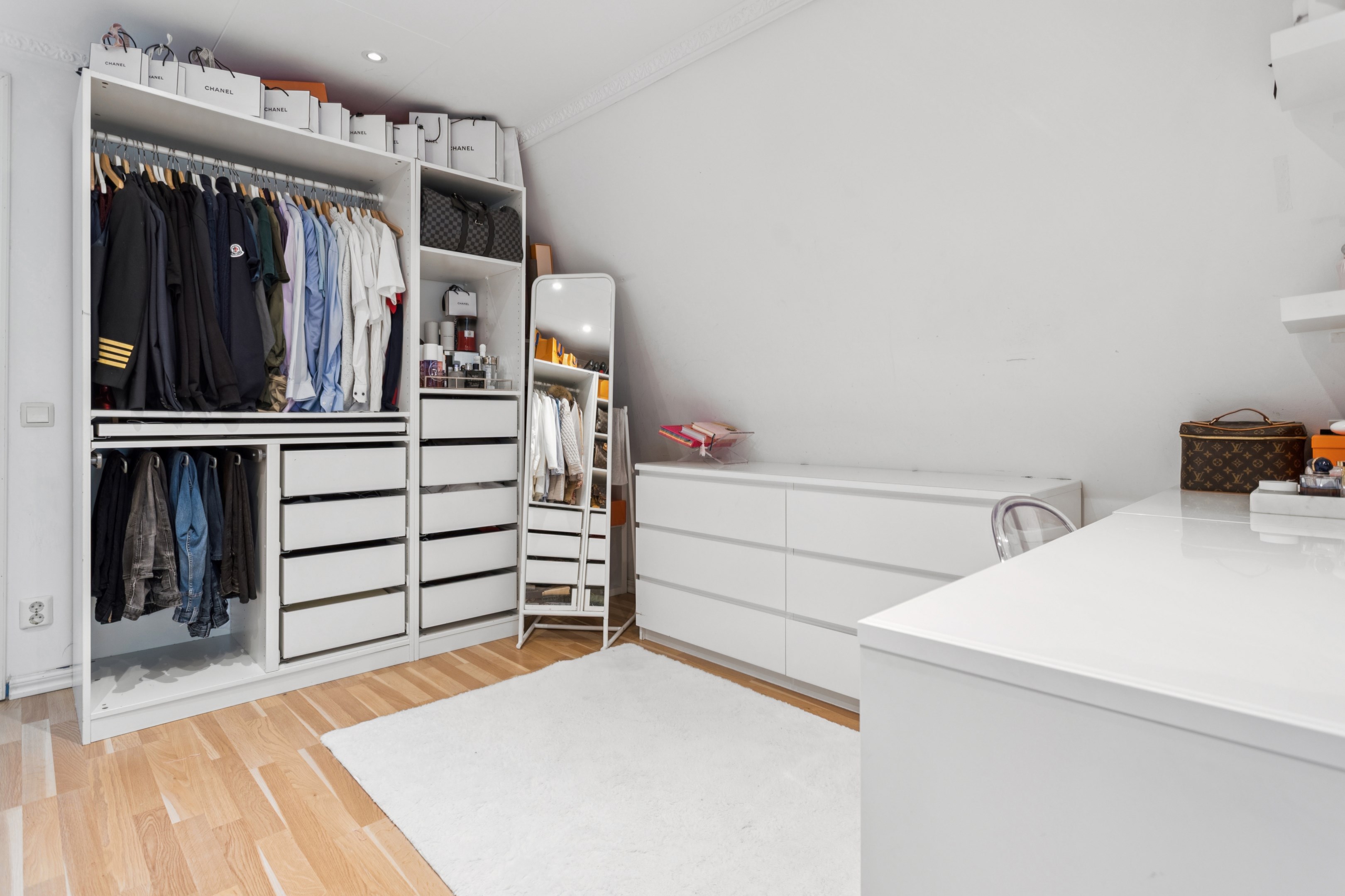 ... i direkt anslutning till sovrum 4