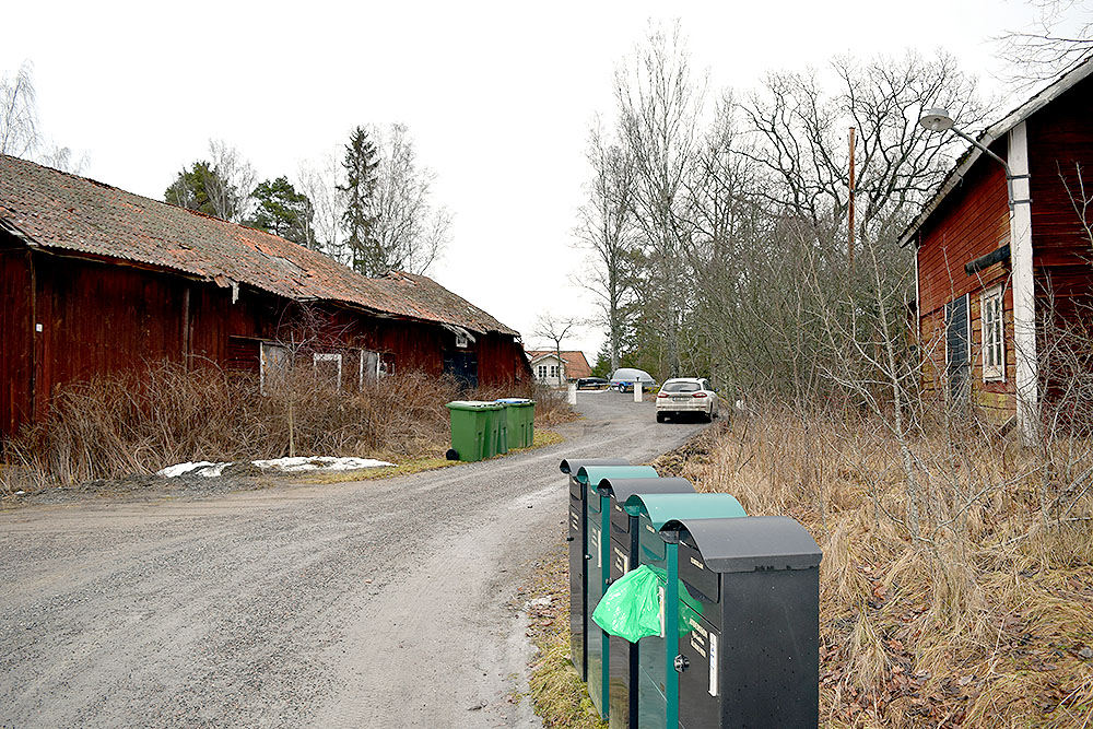 Bt136-ladan från vägen