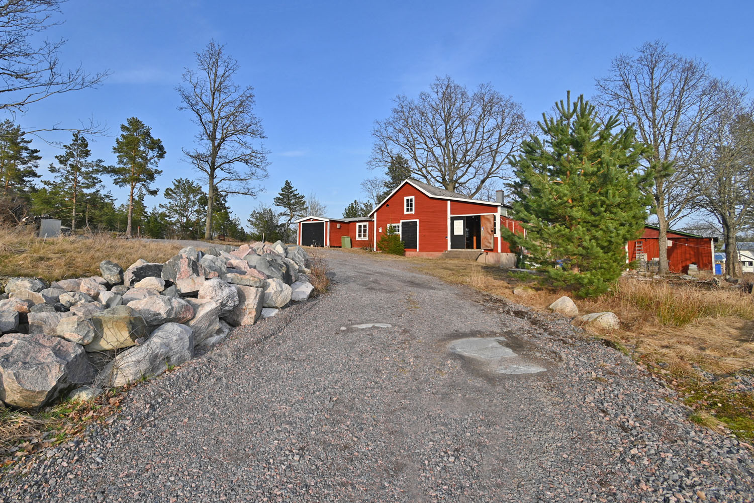 Vägen upp till tomten...