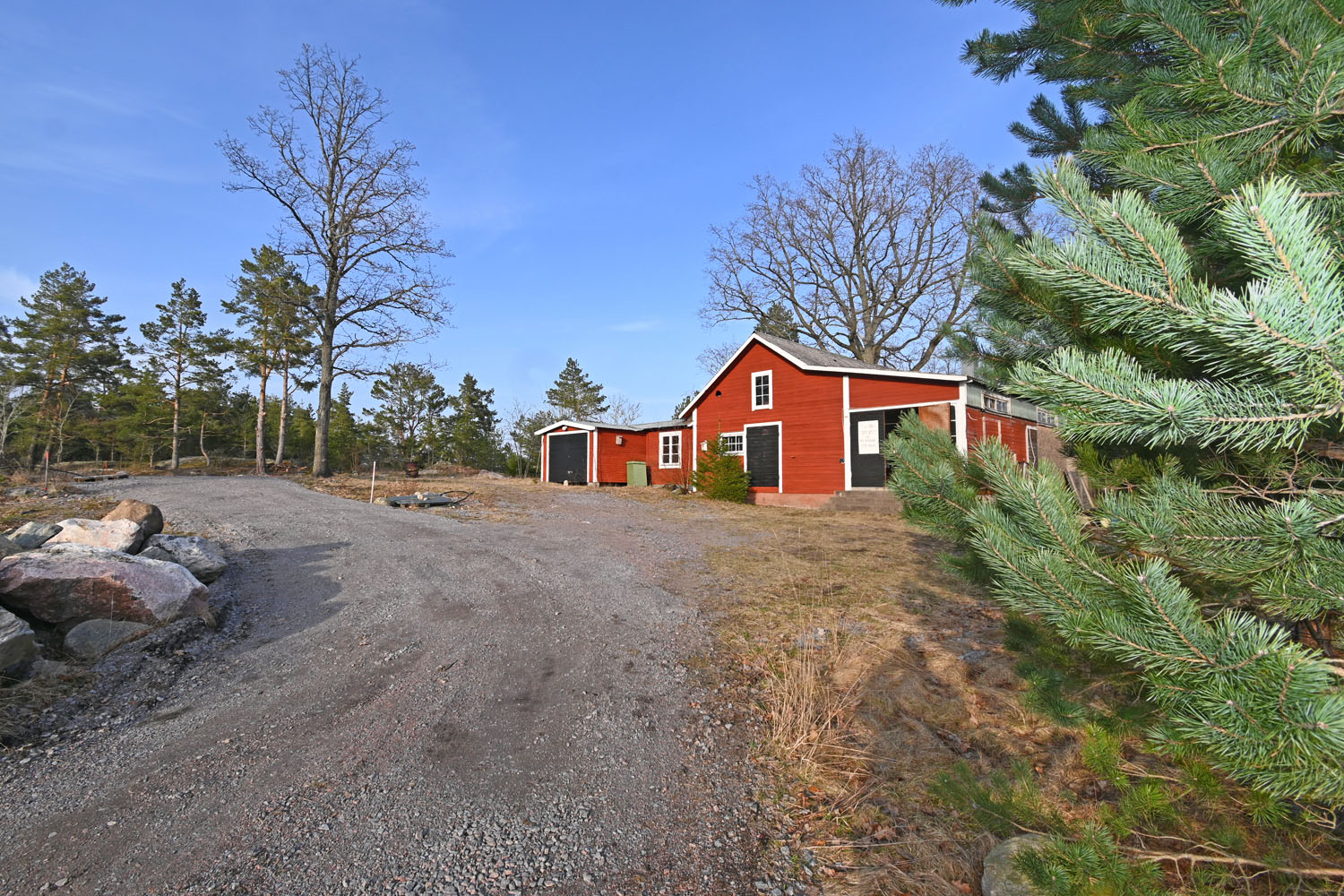 Finner du den äldre byggnaden