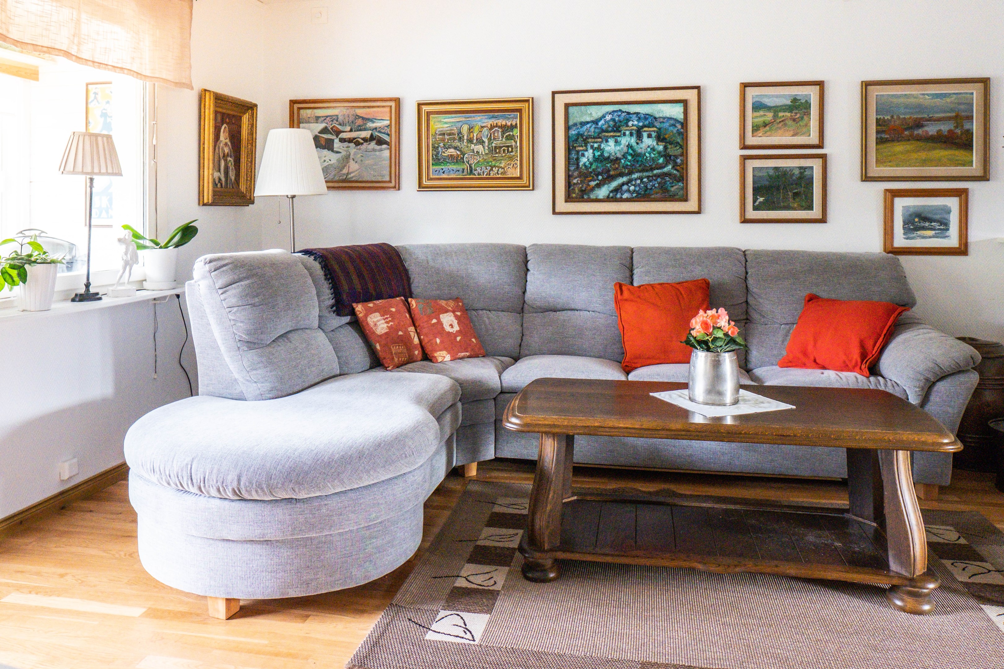 Soffhörna i vardagsrum