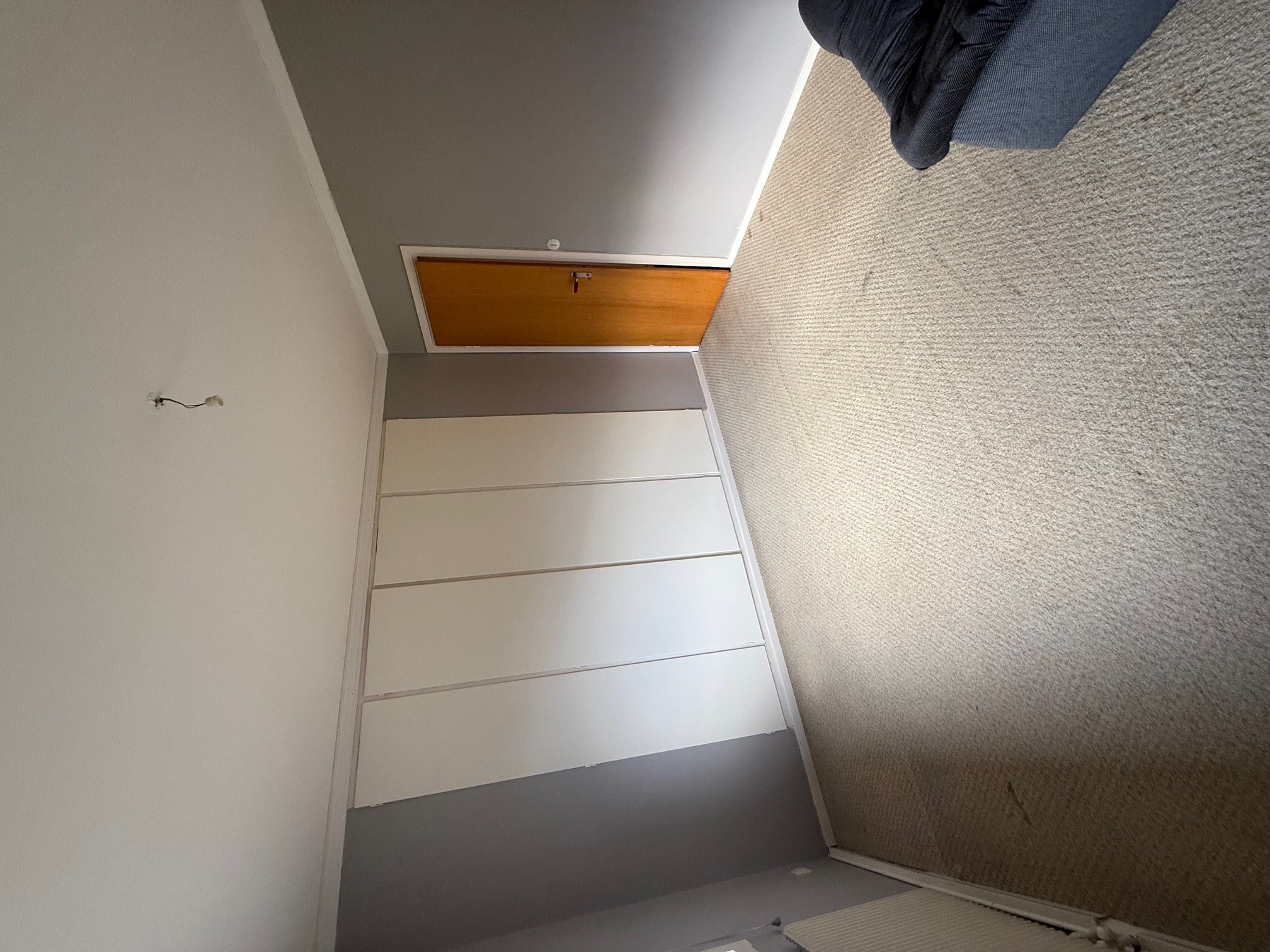 Garderober i sovrum 1 entré plan