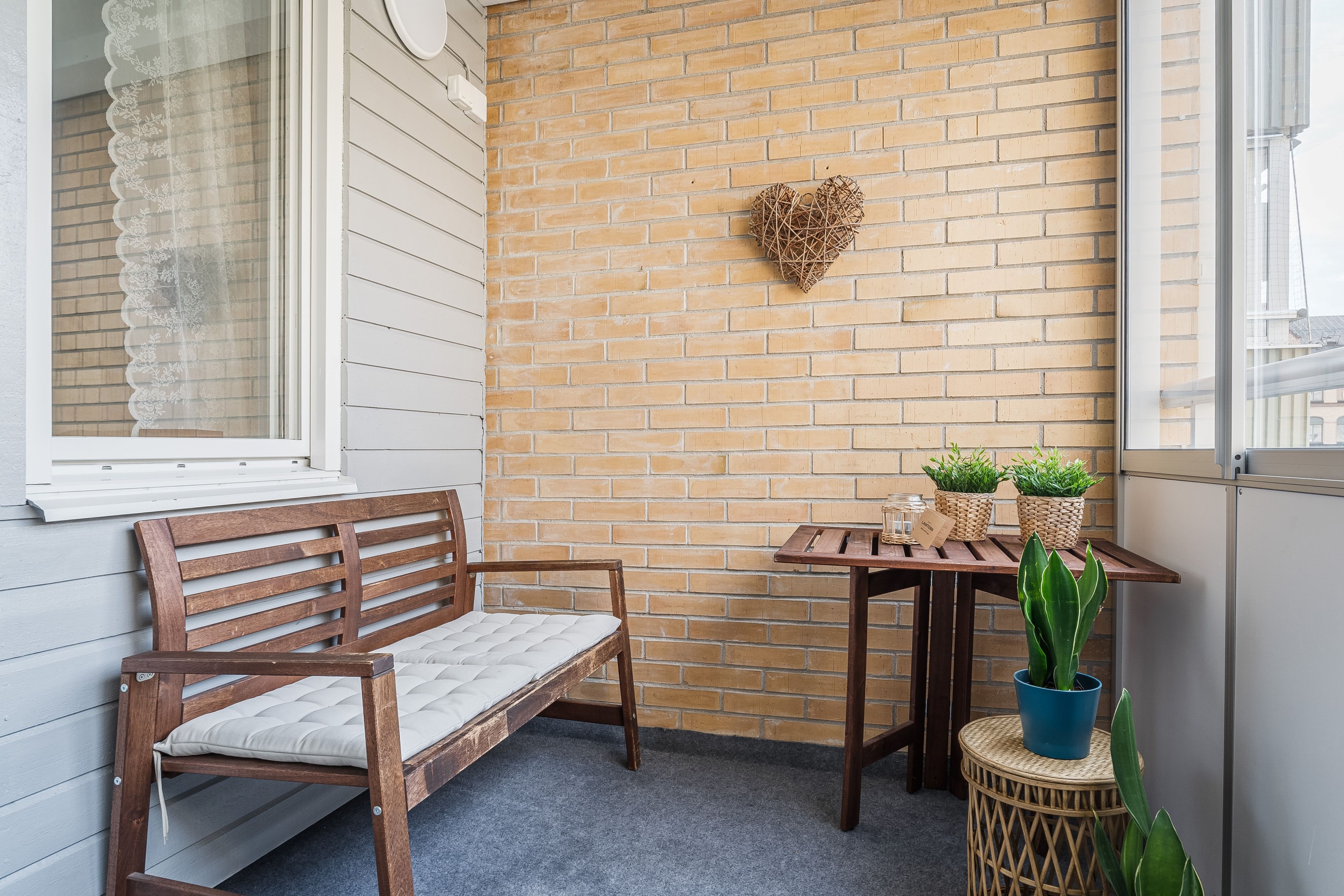 Inglasad balkong för sköna stunder under en stor del av året