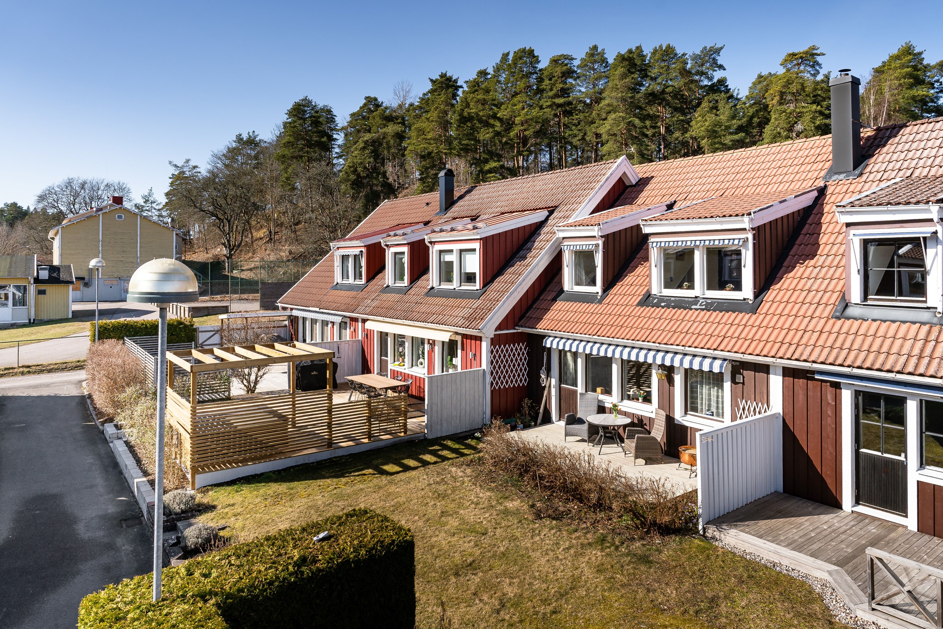 Välkommen till Tornvägen 11, på populära Broby
