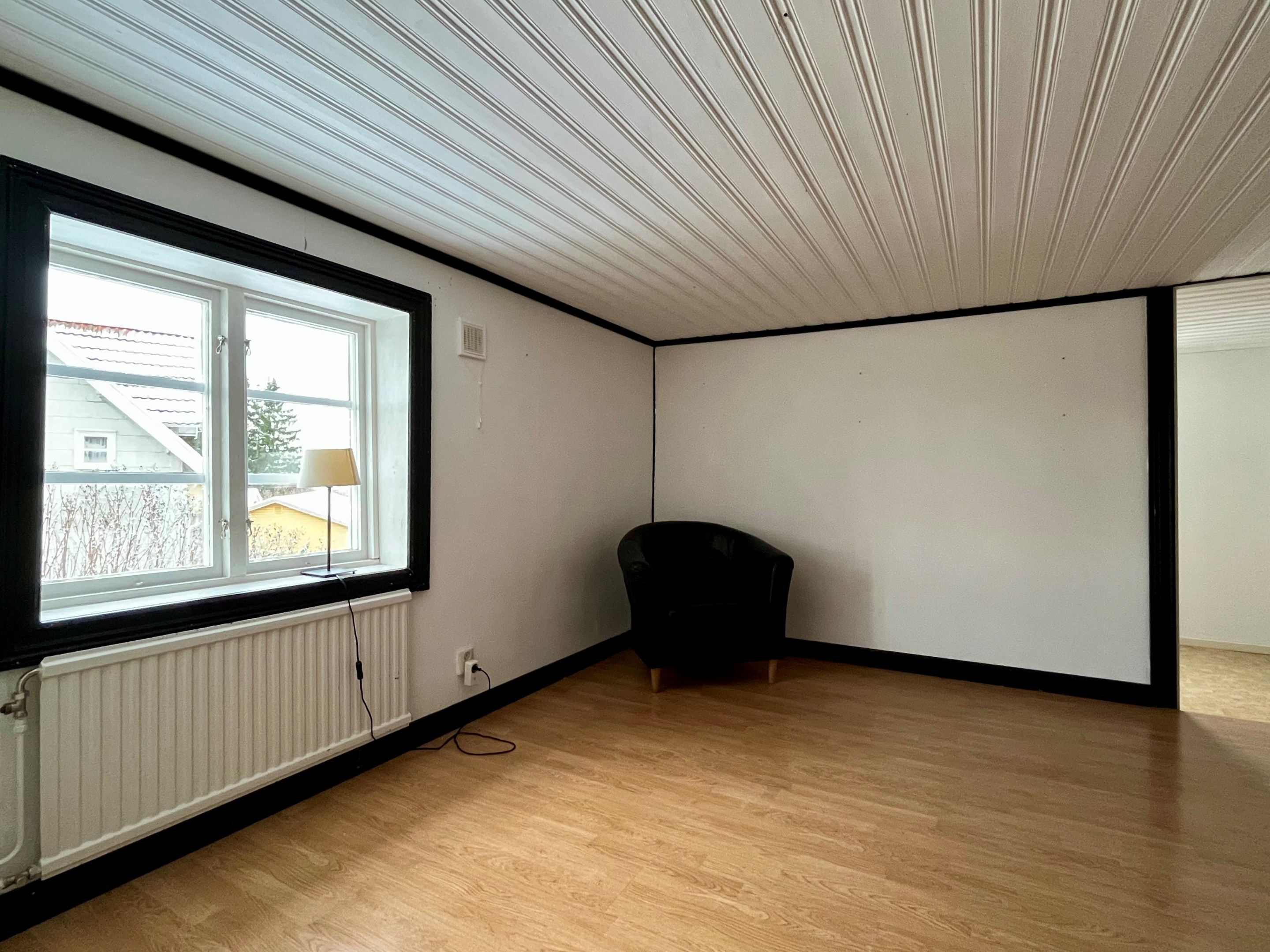 Sovrum 4/kontor övre våningen