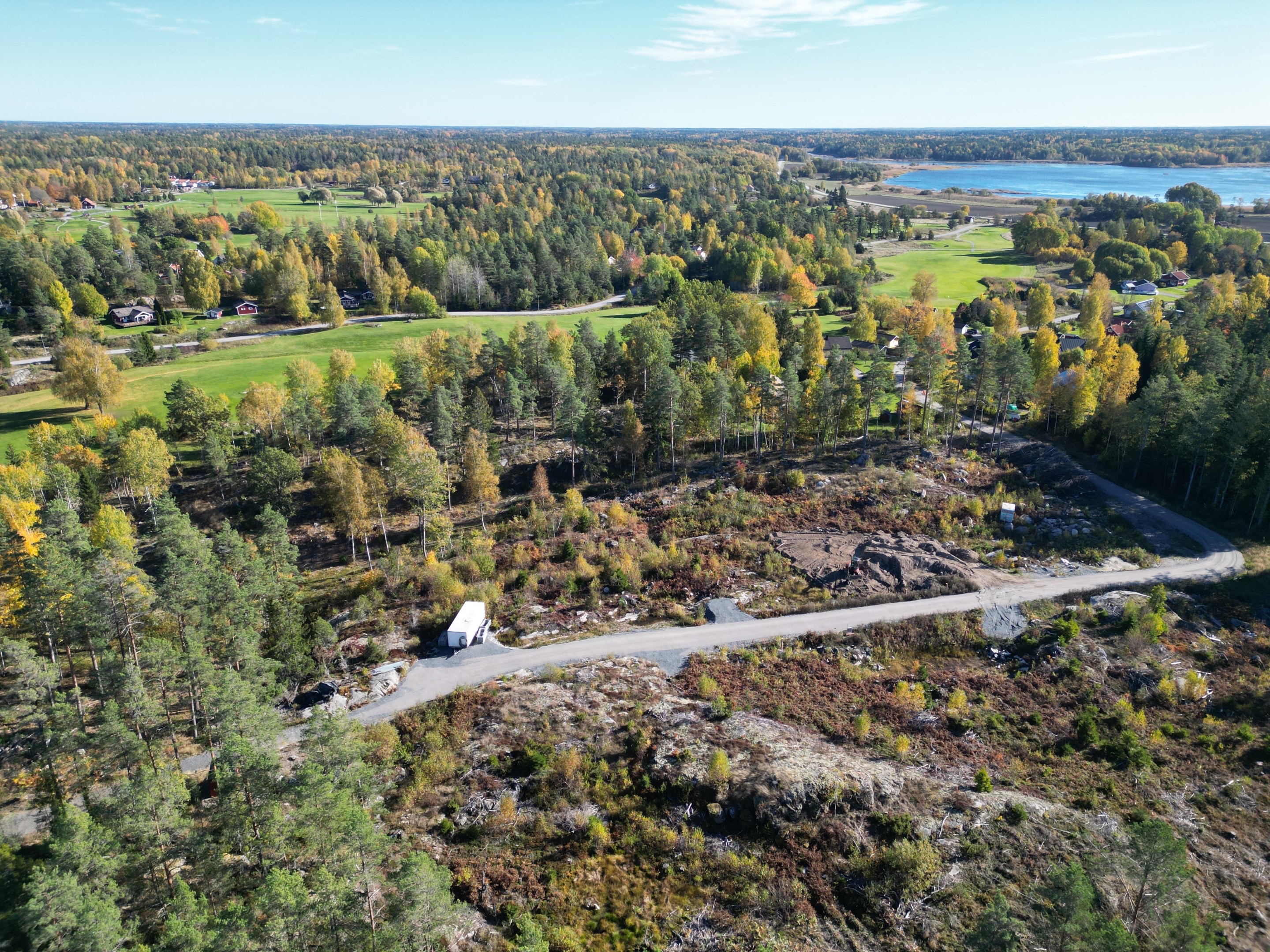 Två naturtomter