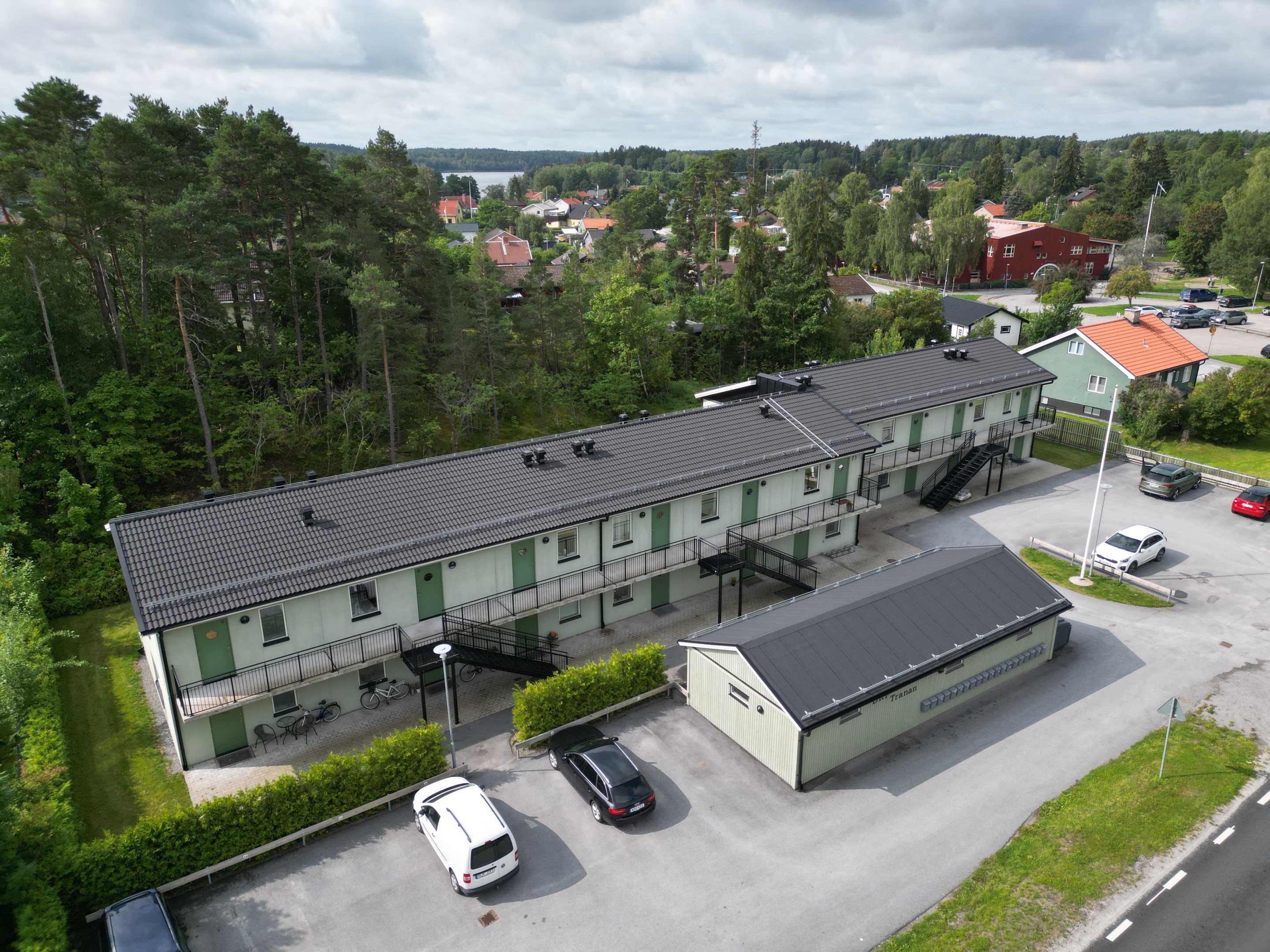 Drönarbild Uppsalavägen 23A BRF Tranan