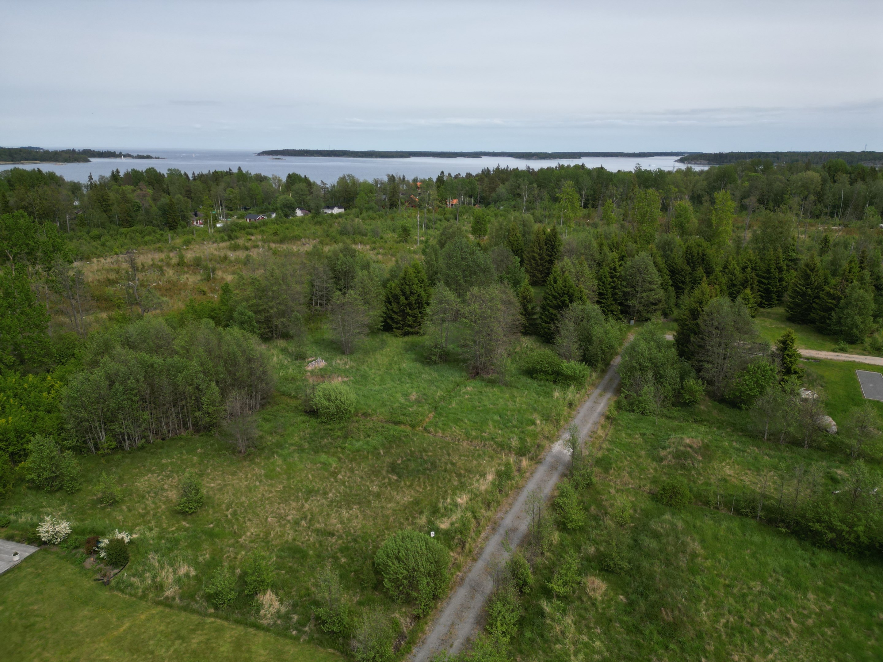 Tomten Norrängsslingan 16