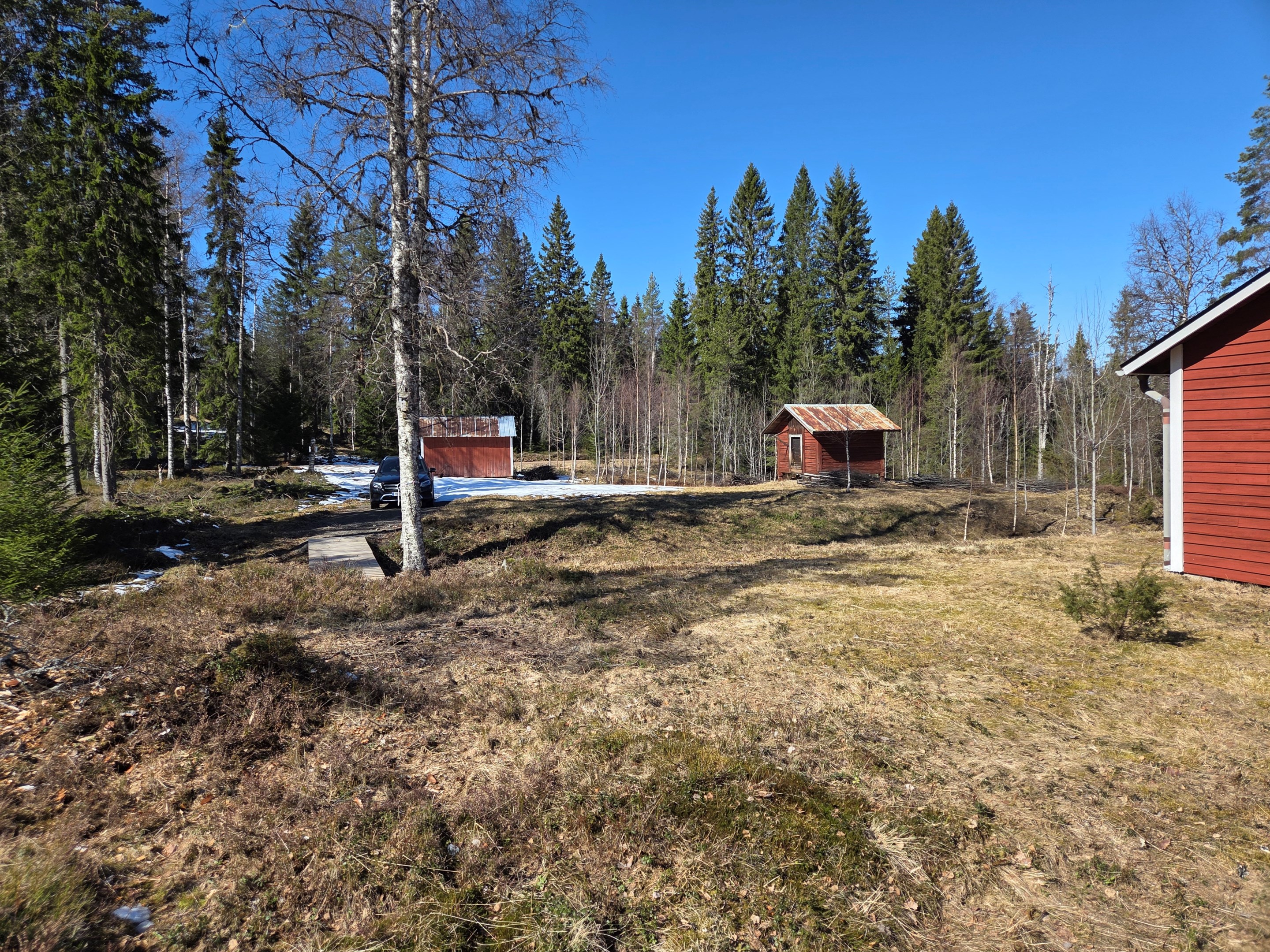 Garage, härbre