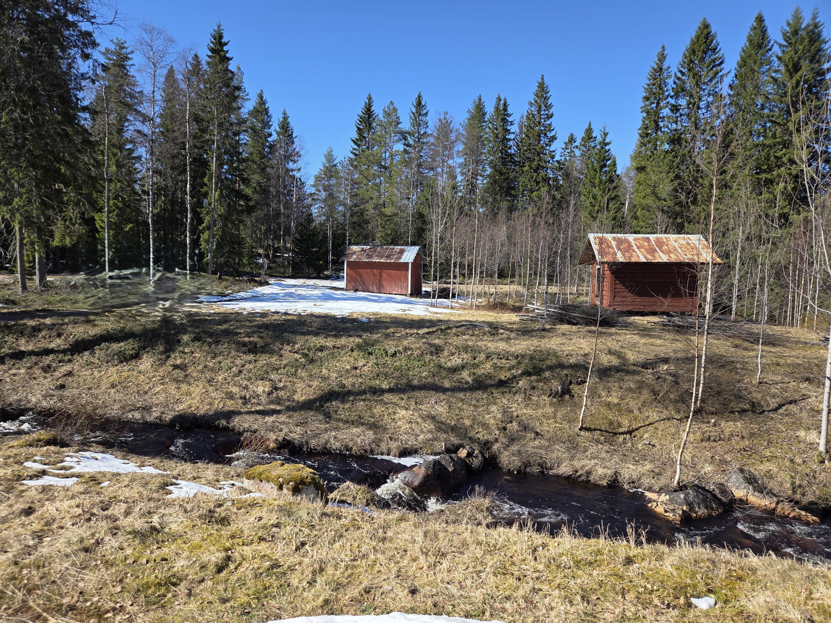 Garage, härbre