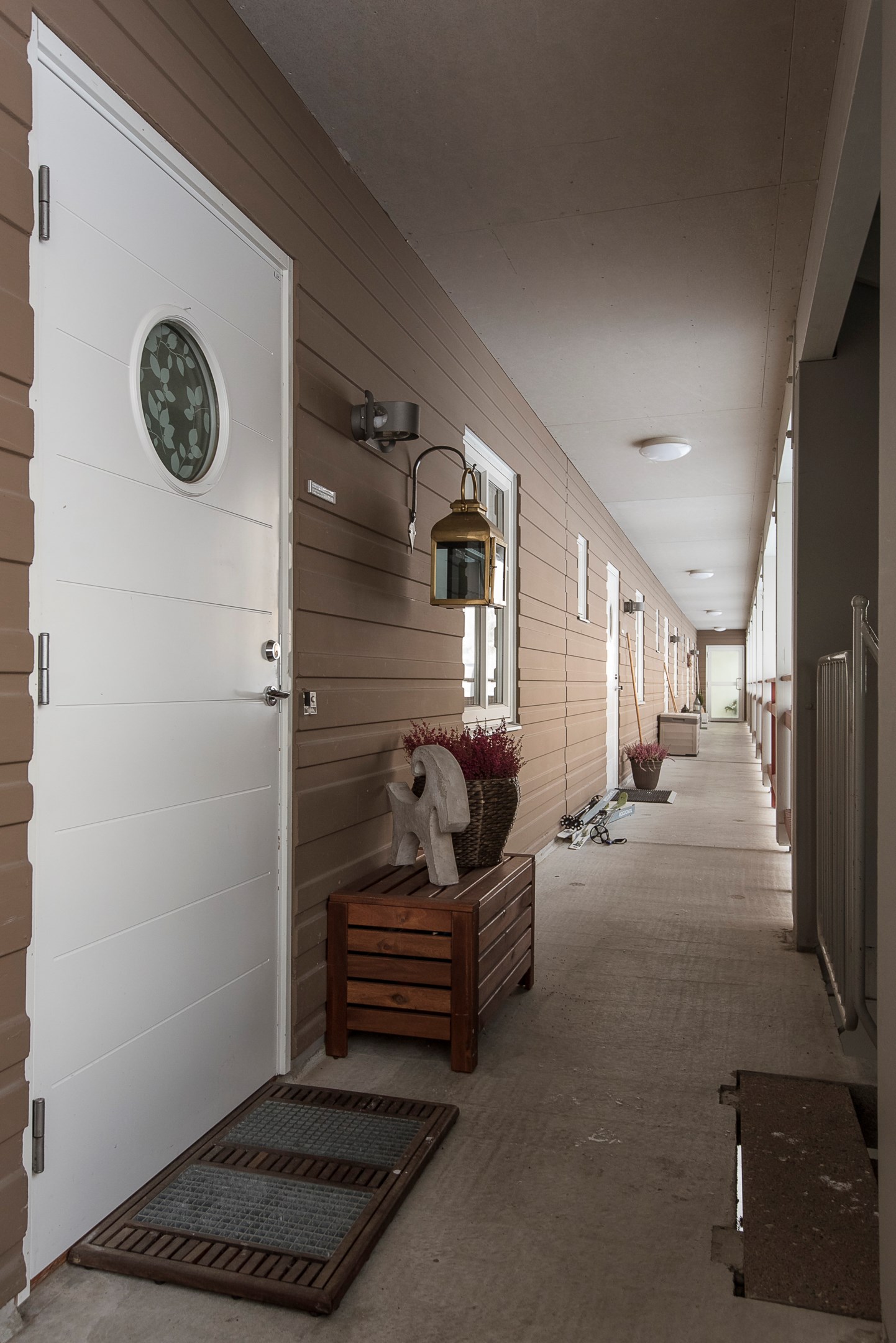 Entrén närmast i bild