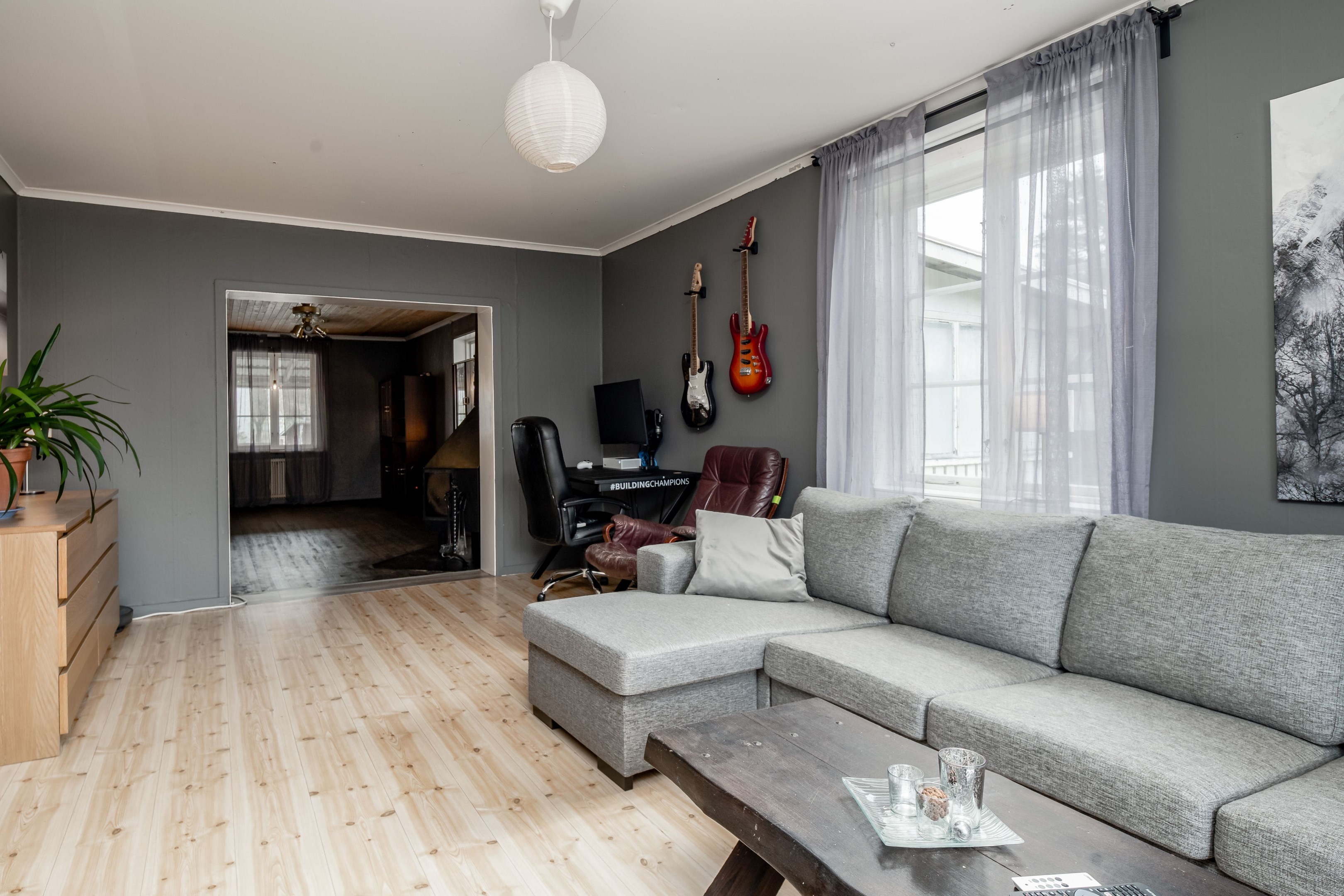 Vardagsrum mot allrum