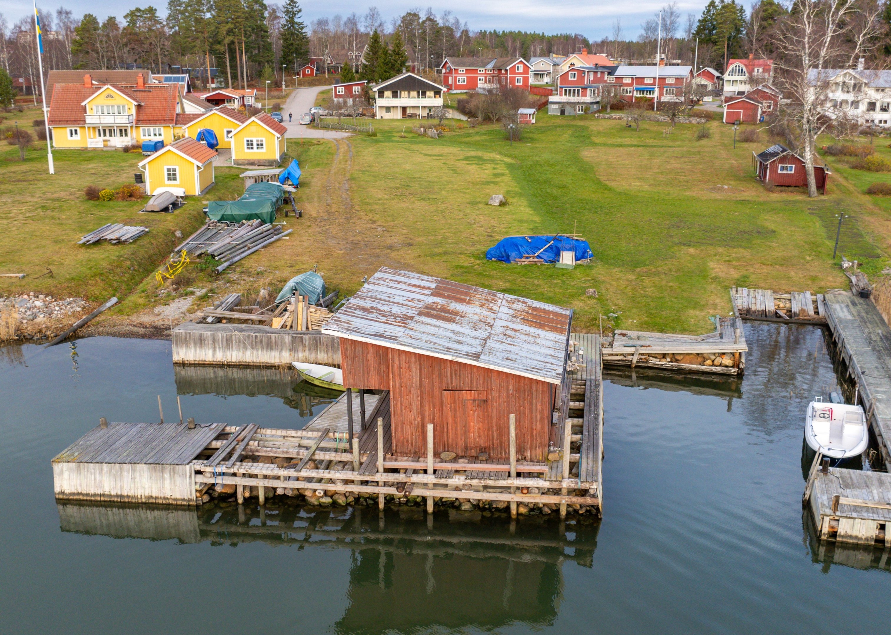 Tomten är 22-25 m bred