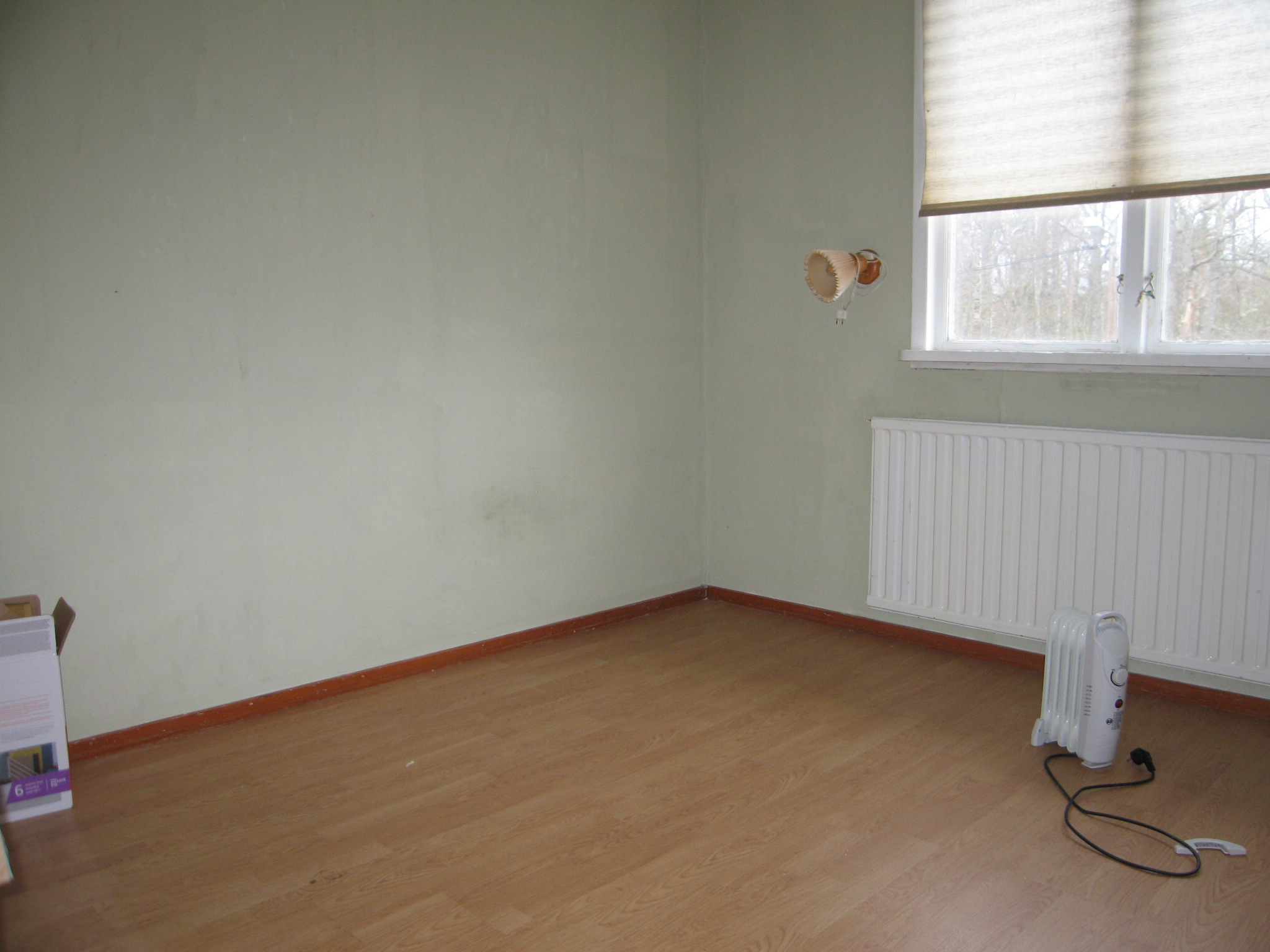 Sovrum 1 med garderober