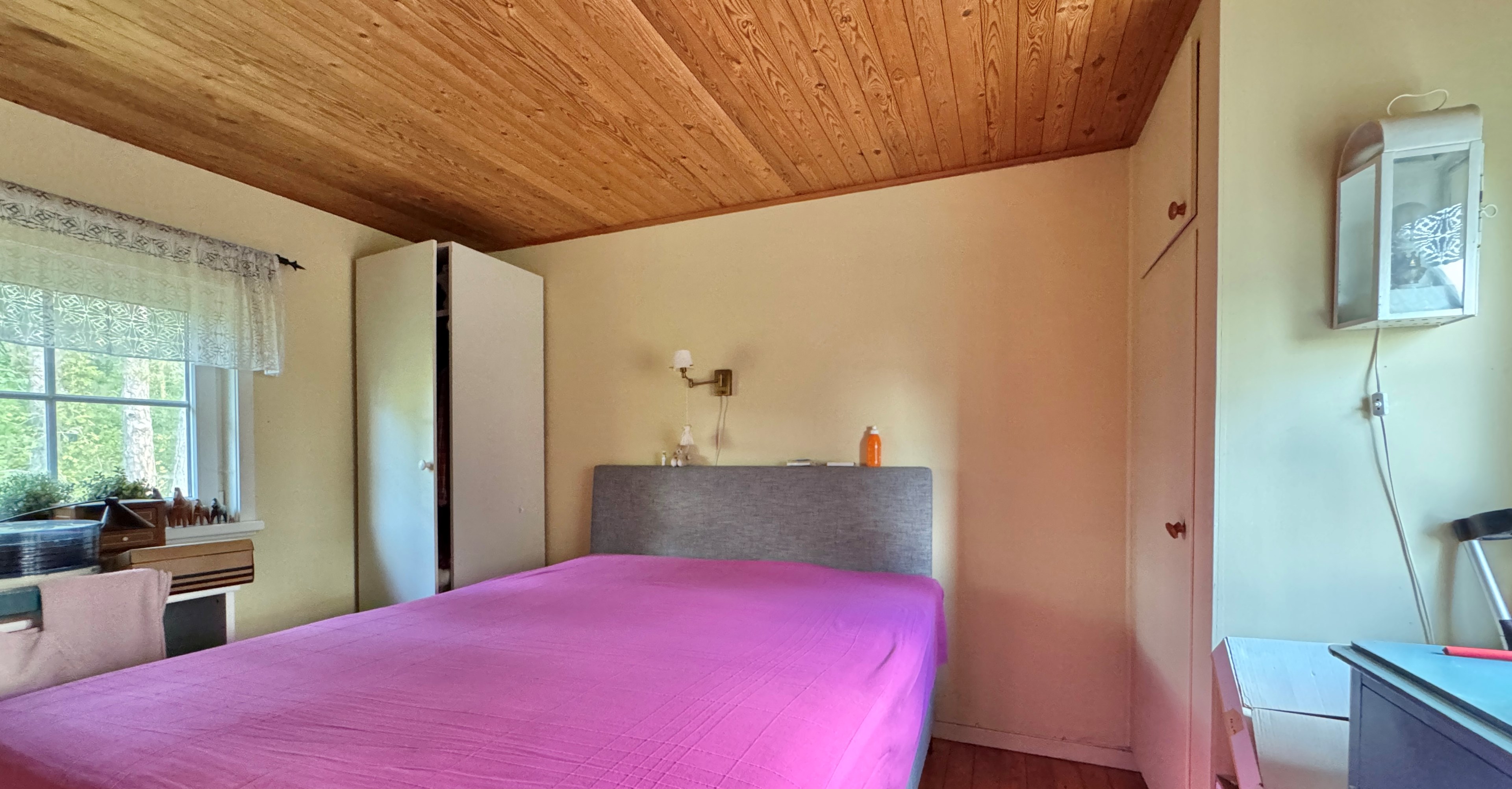 Sovrum på bottenvåning