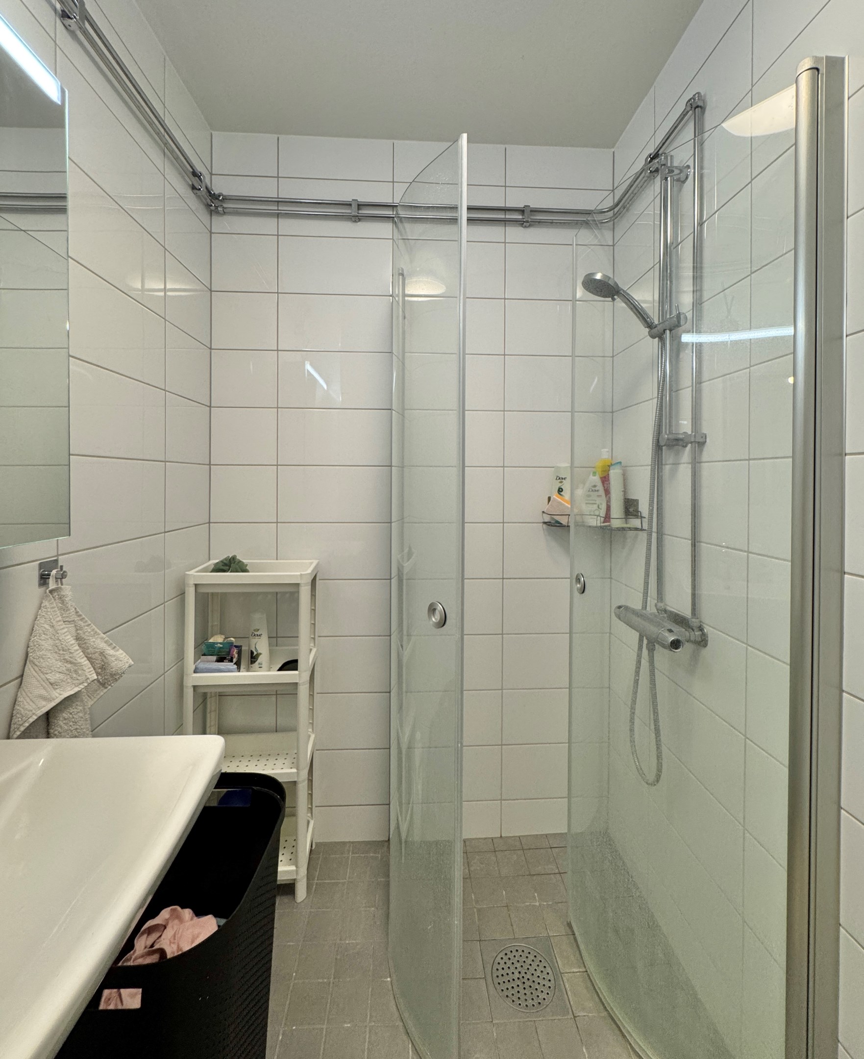 Modernt stambytt badrum