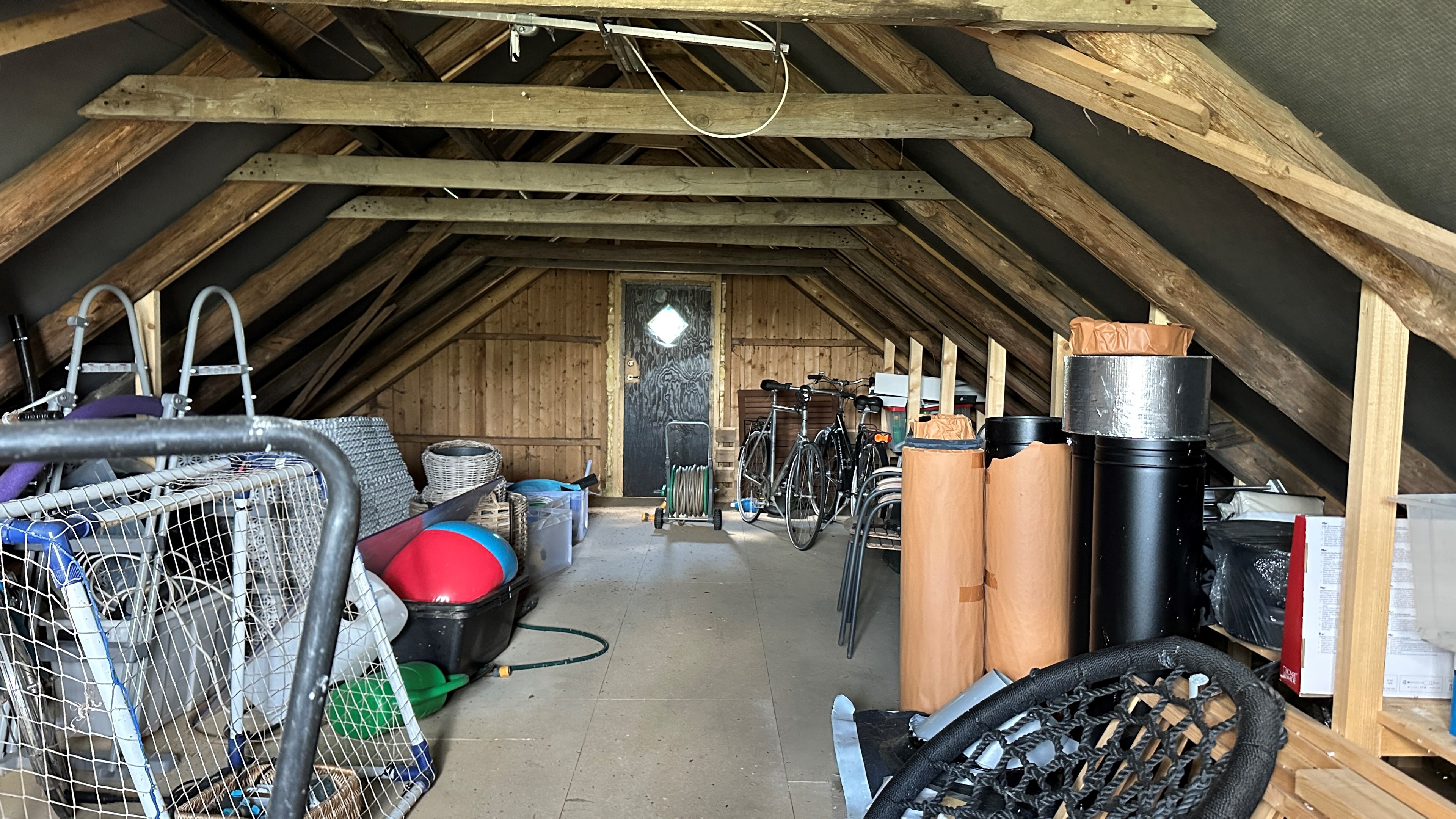 loft-vind på udhuset