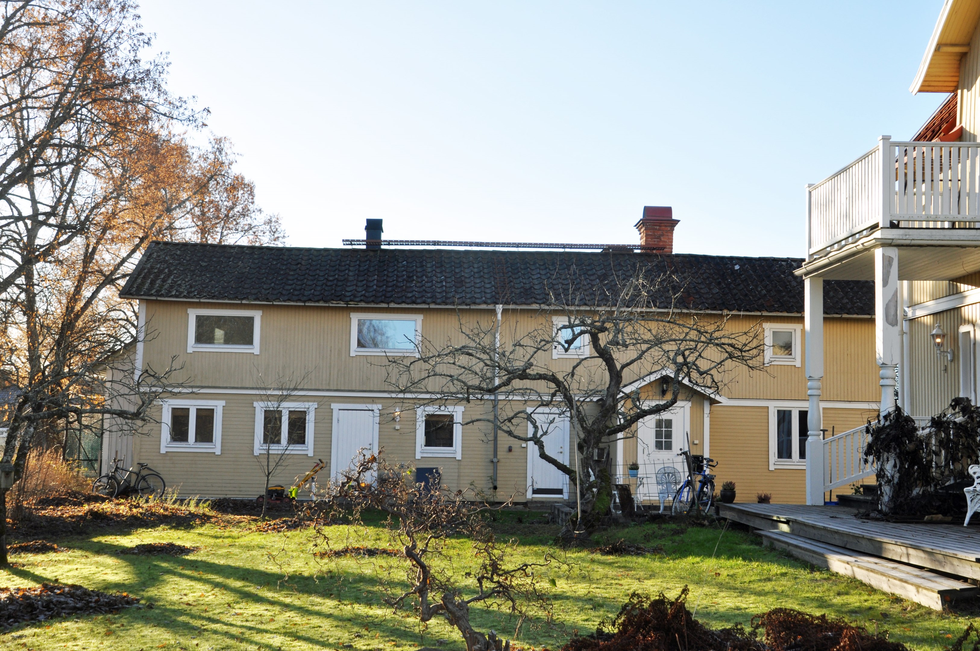 Gårdshus med 2 st lägenheter, lägenhet 4 och 5