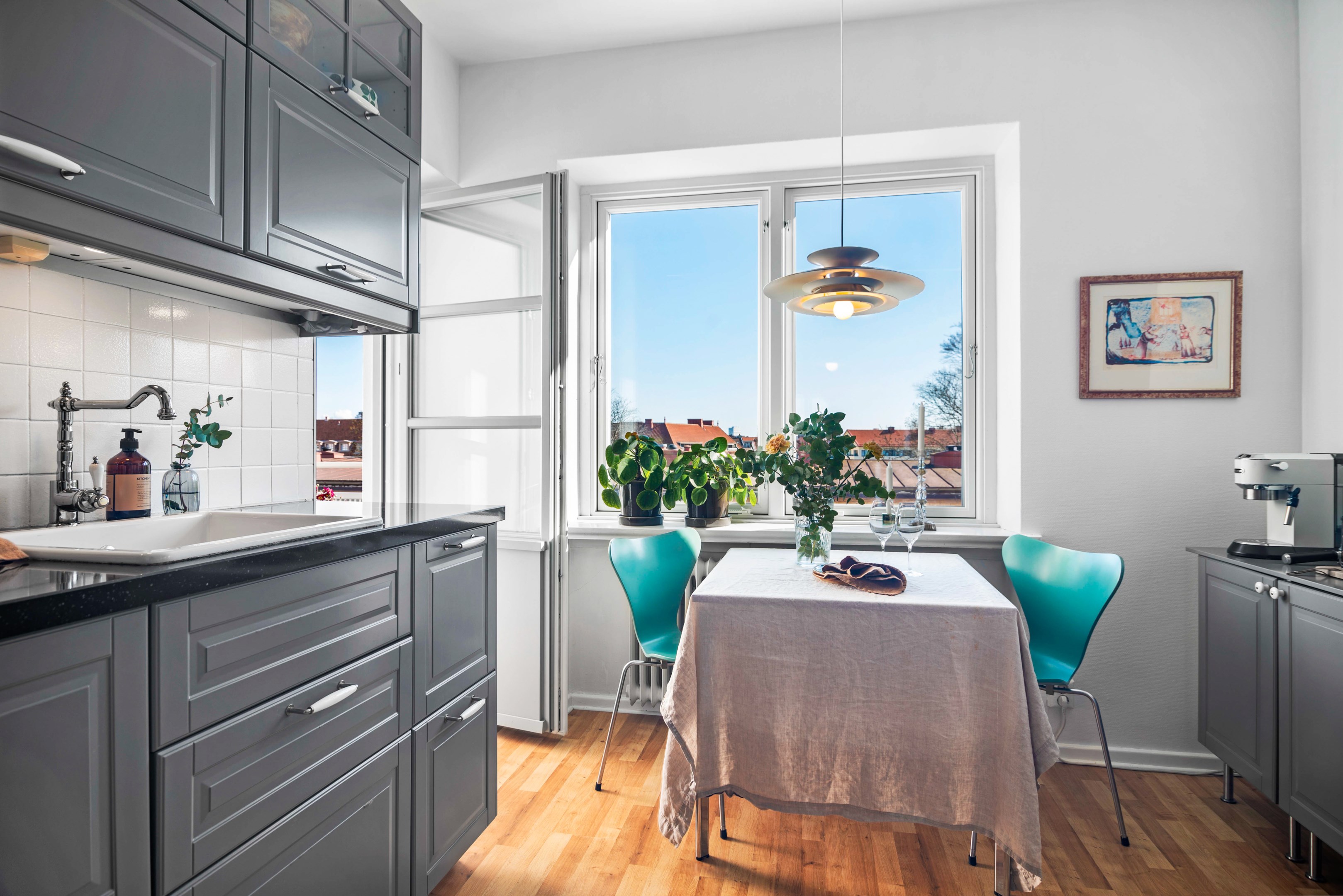 Egen matplats vid fönstret