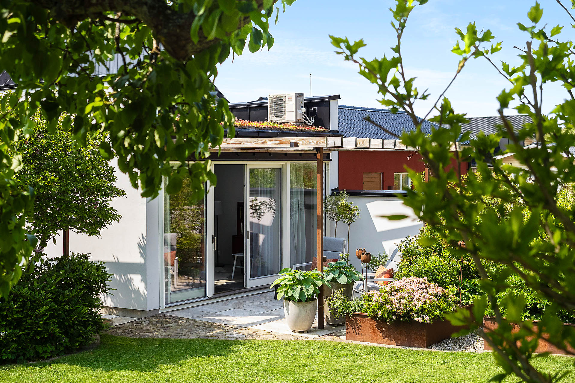 Gäststuga, tonårsrum, gym