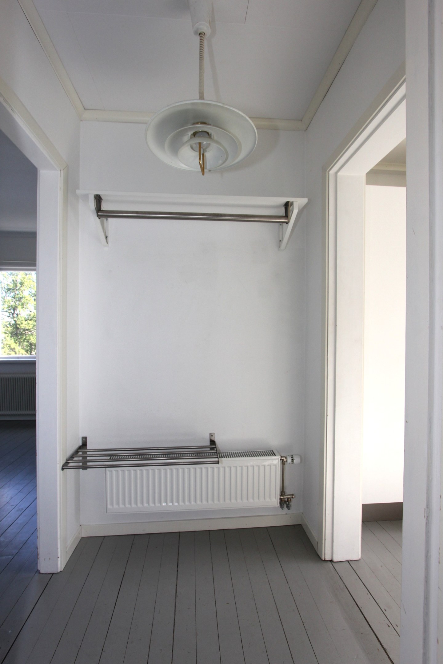 Hall i tvåa till vänster ÖP