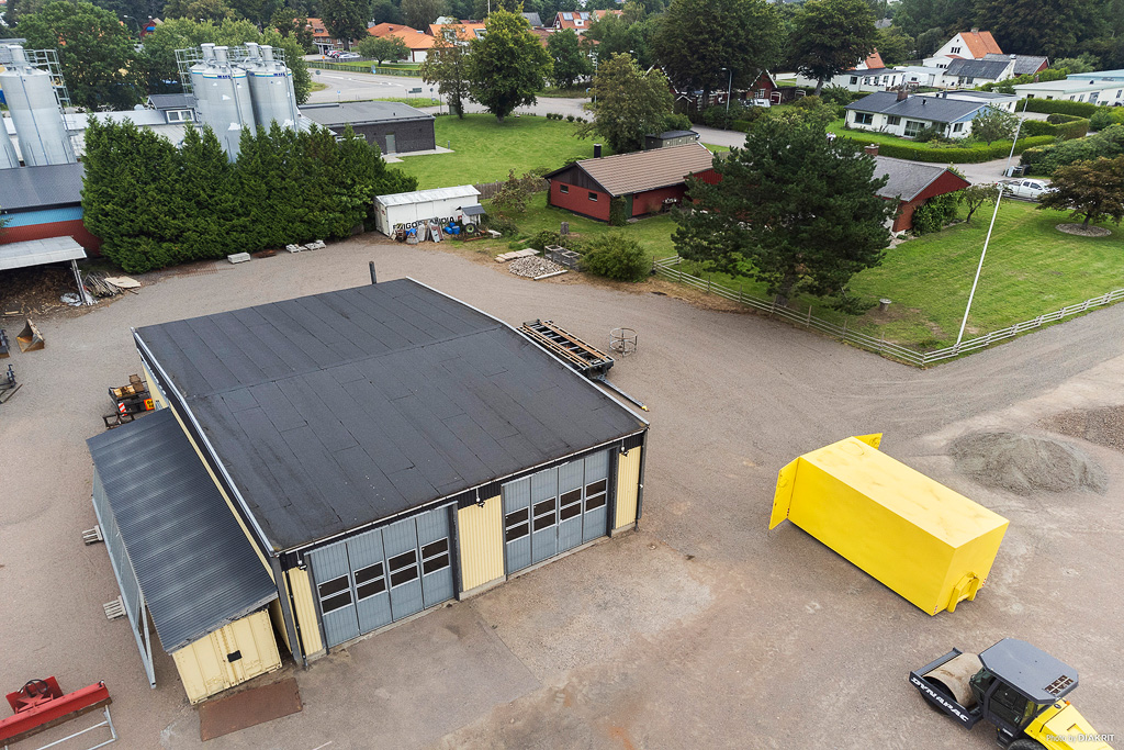 Verkstadsbyggnad separat från bostad