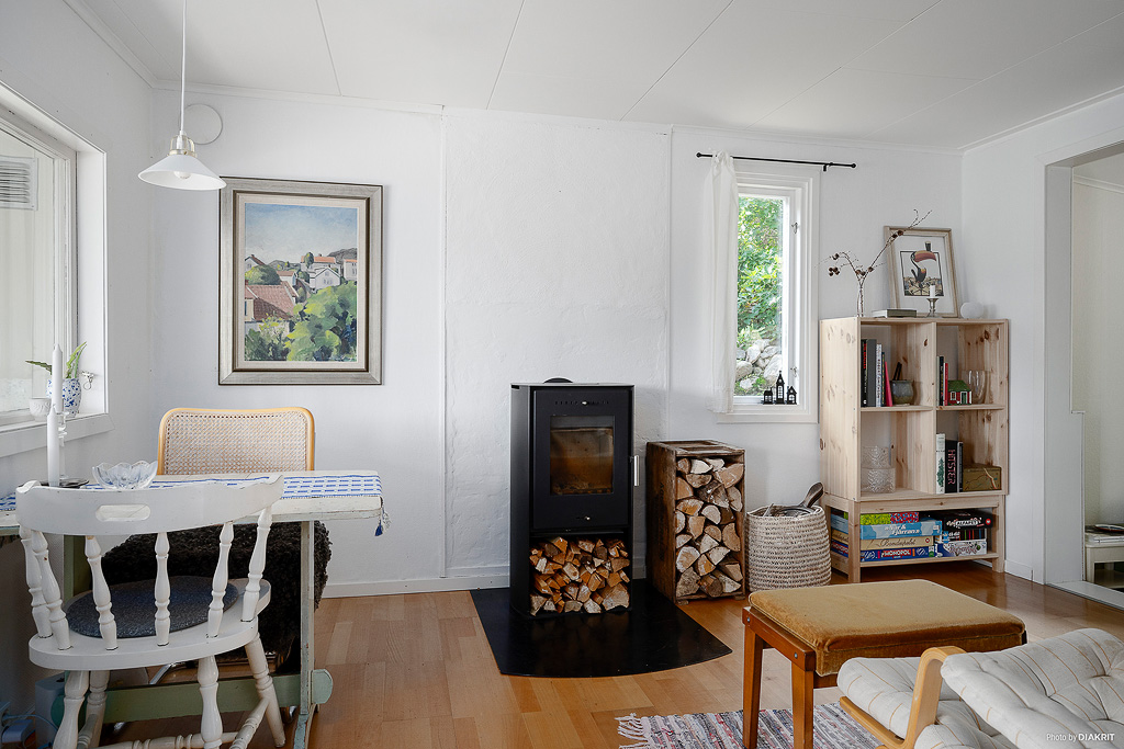 Allrum med braskamin