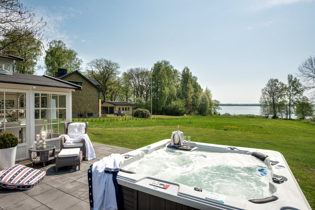 Jacuzzi med härlig utsikt