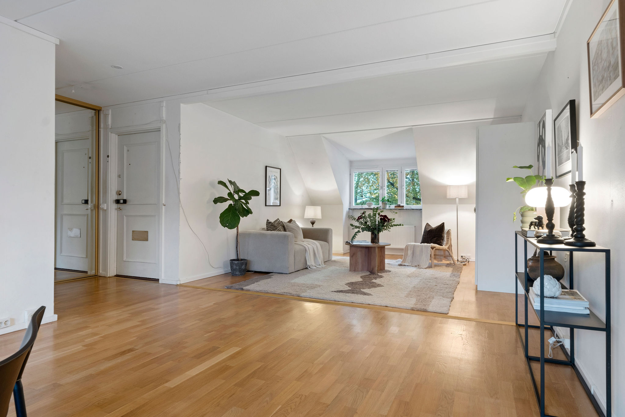 Ljust läge högst upp i huset