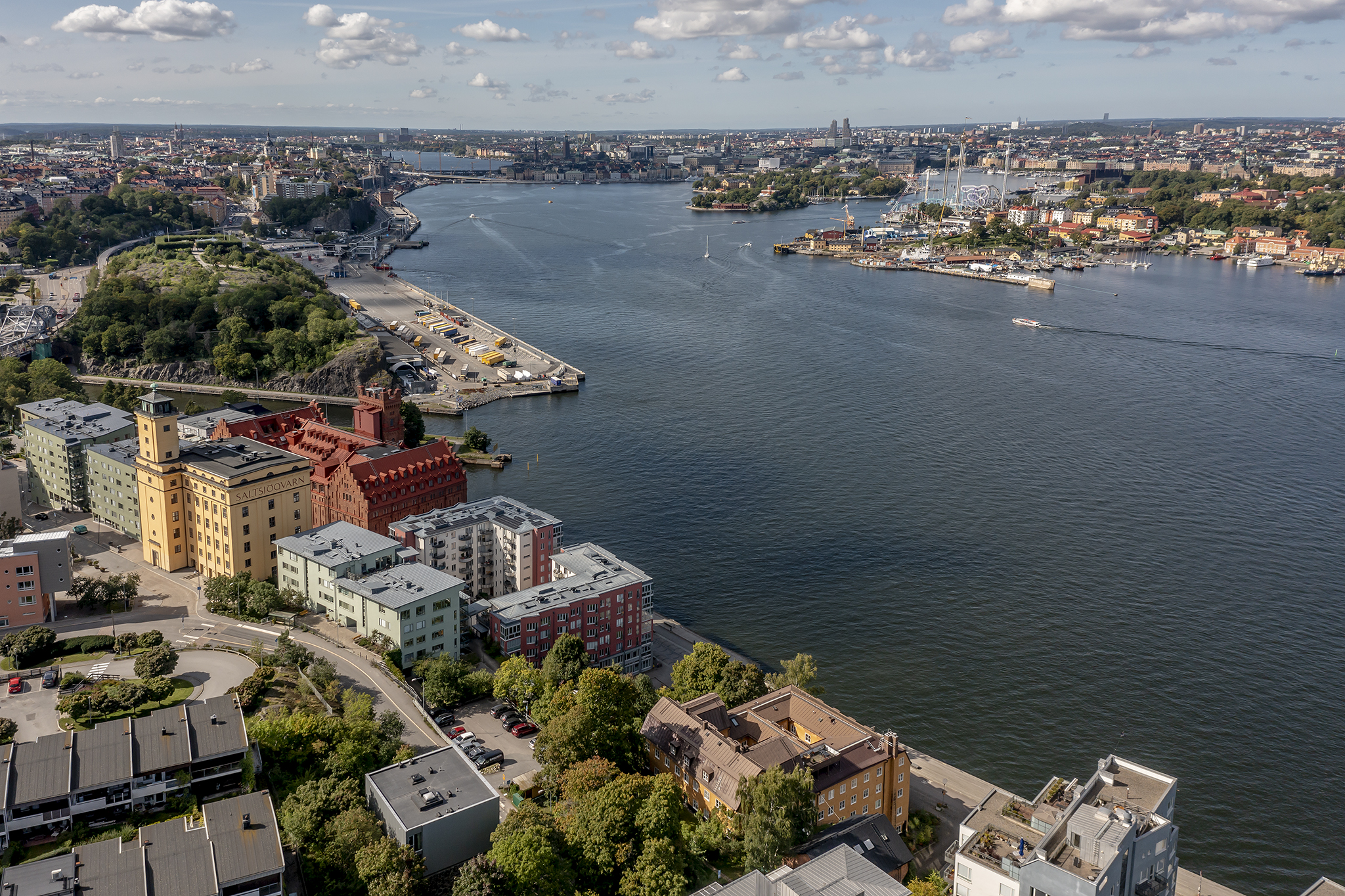 Drönarbild över inloppet till Stockholm