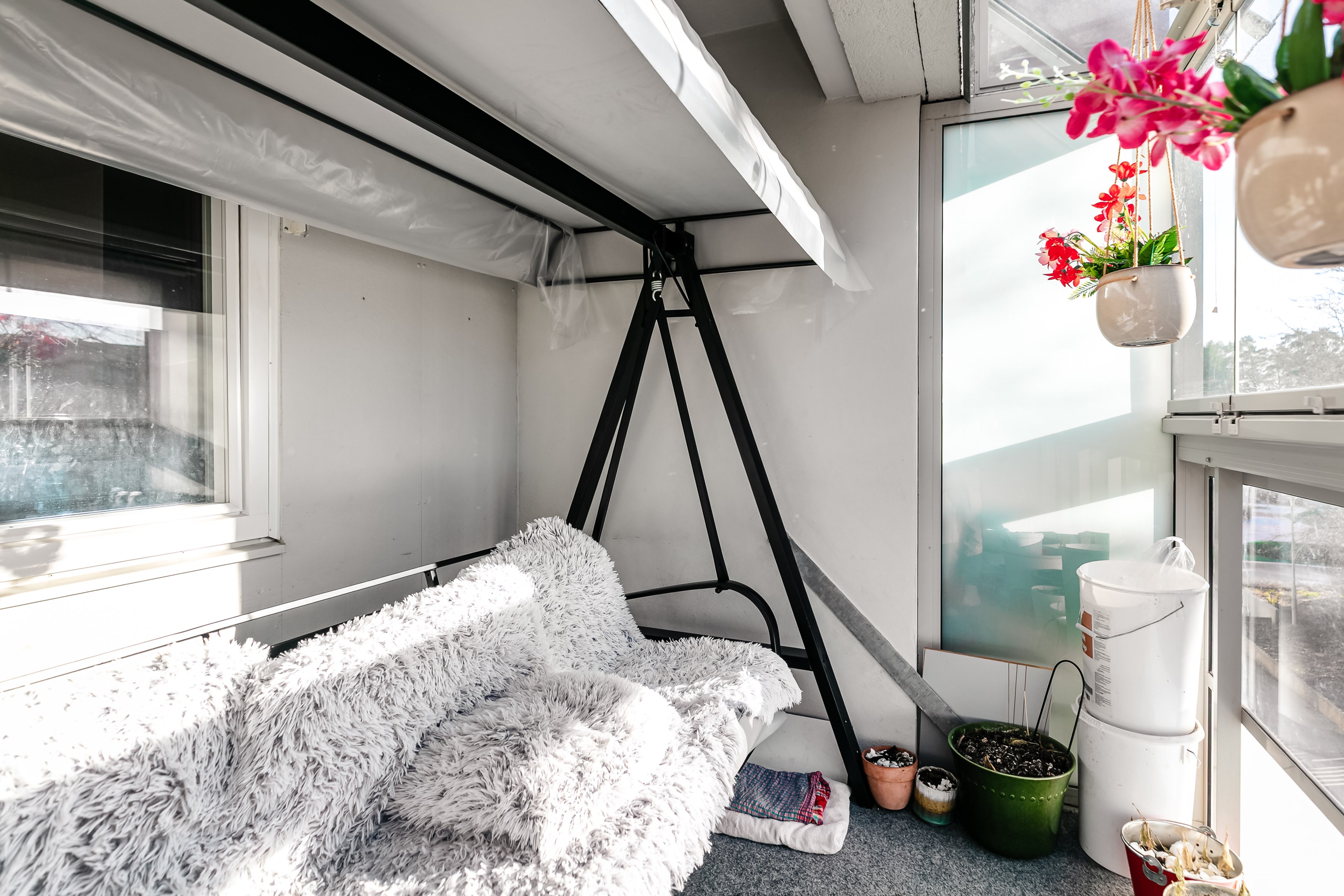 Stor inglasad balkong