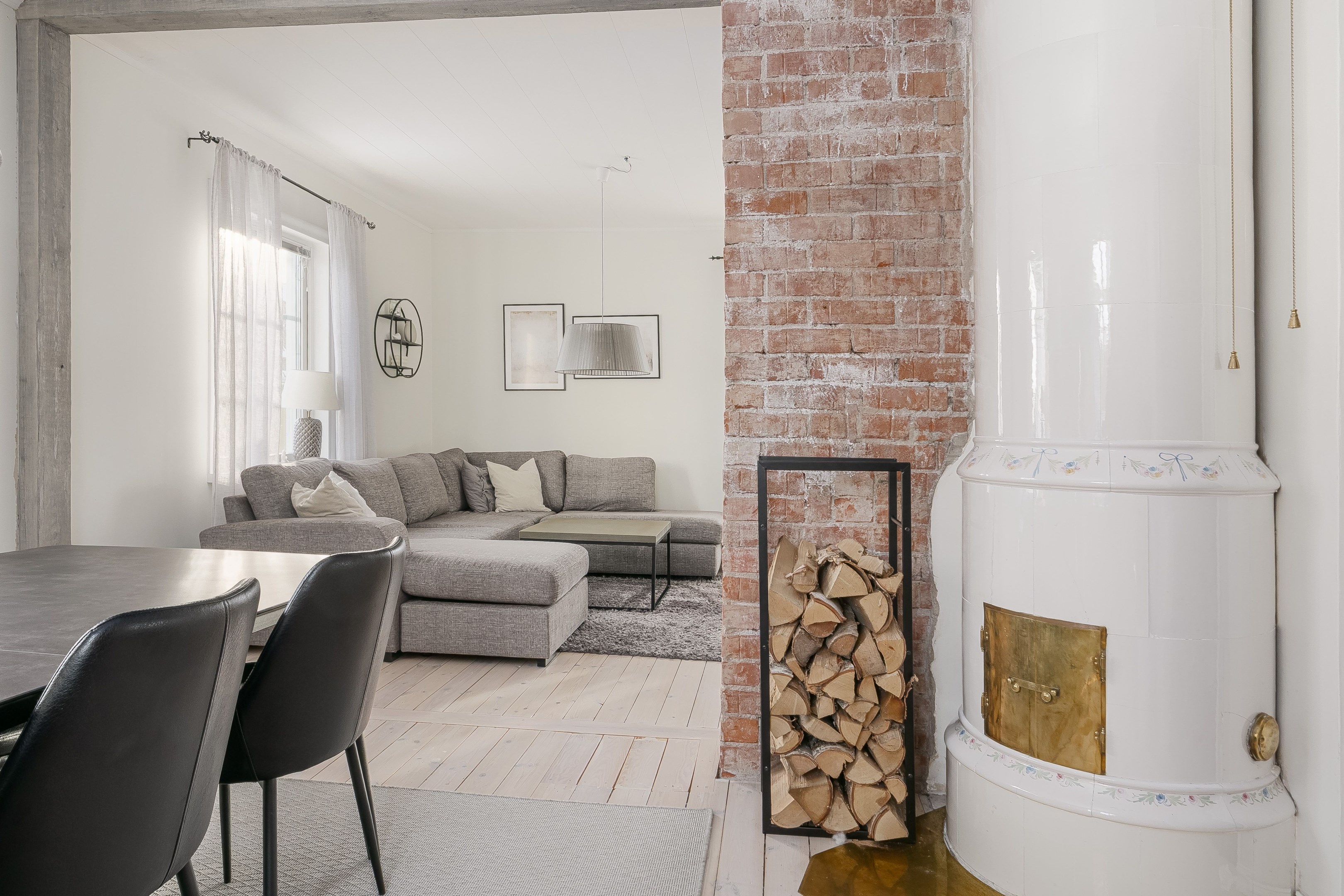 Matrum mot sällskapsrum