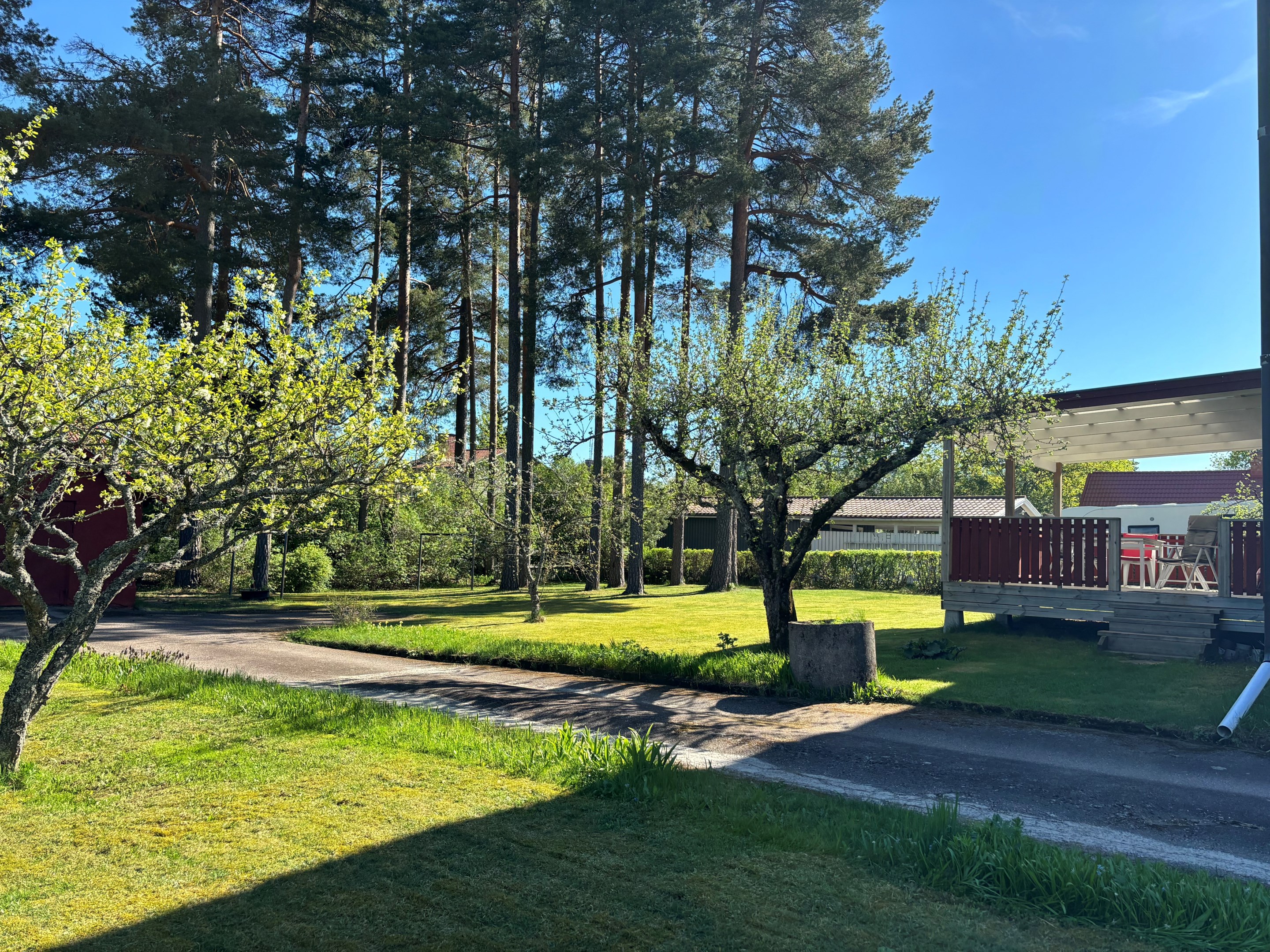 Sommarbild, Skogsbovägen 20