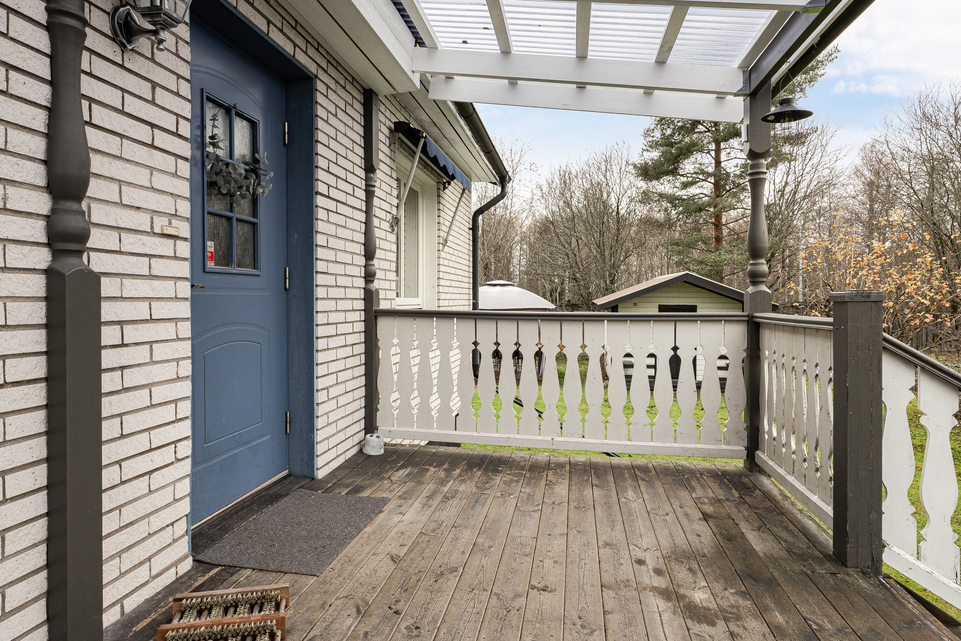 Farstu med sittplats