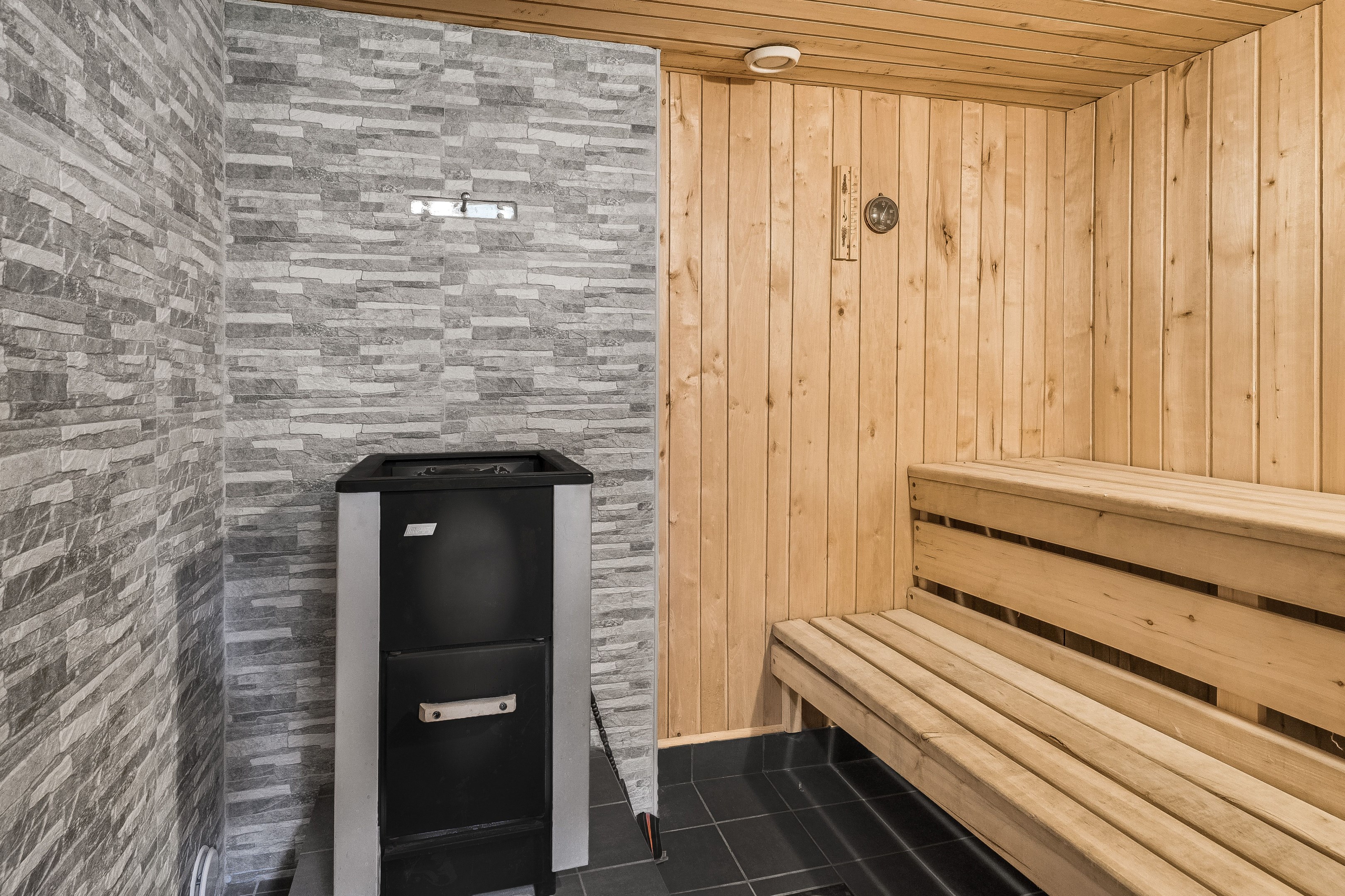 Bastu i anslutning till relax