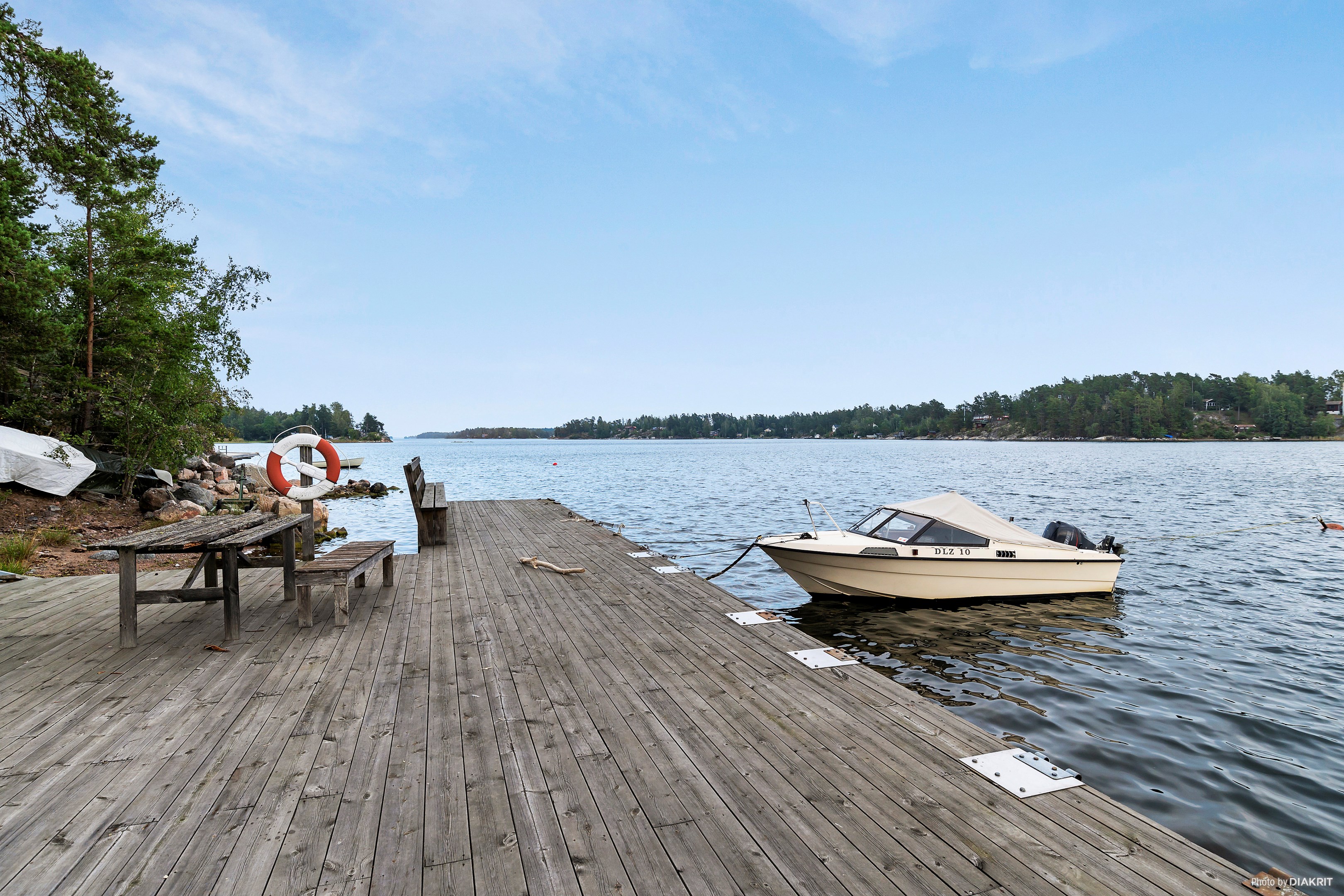 Brygga med båtplats