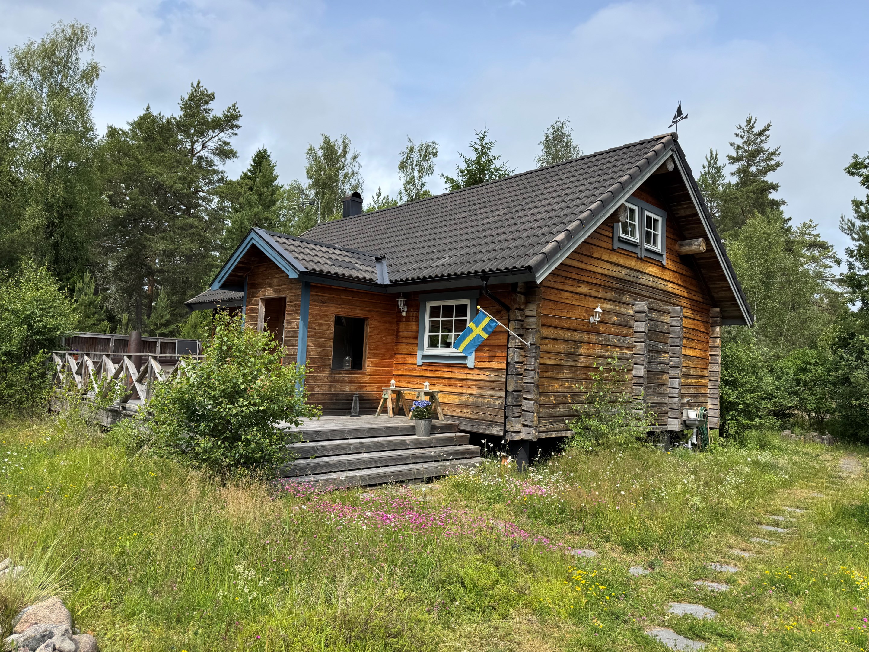 Ett vackert hus på en rofylld plats