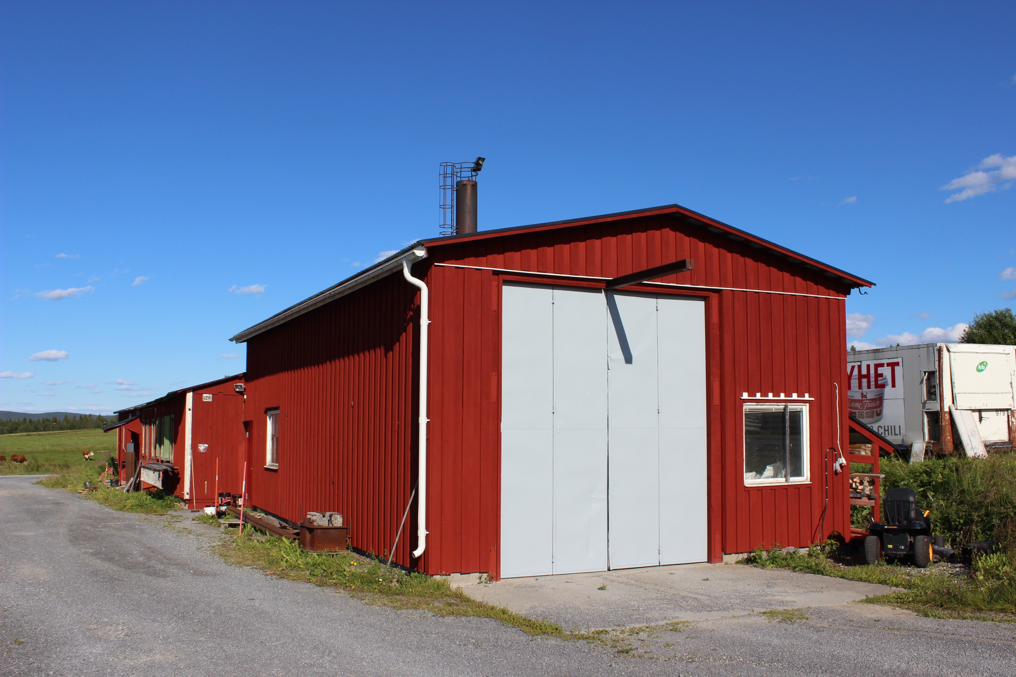 Garaget med högportar