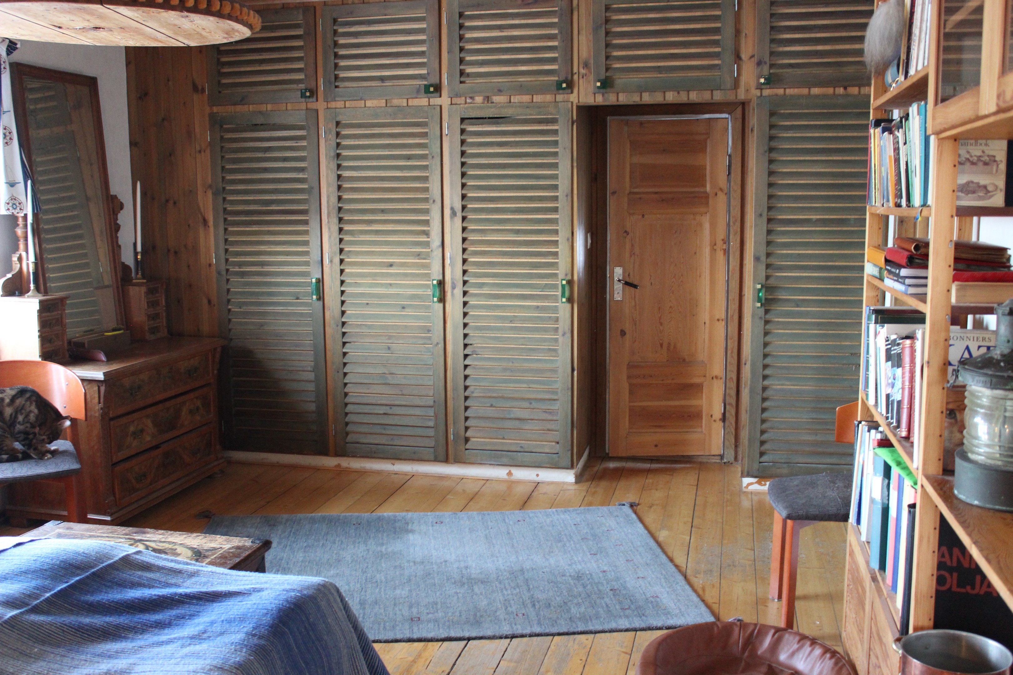 Garderobsvägg sovrum 1