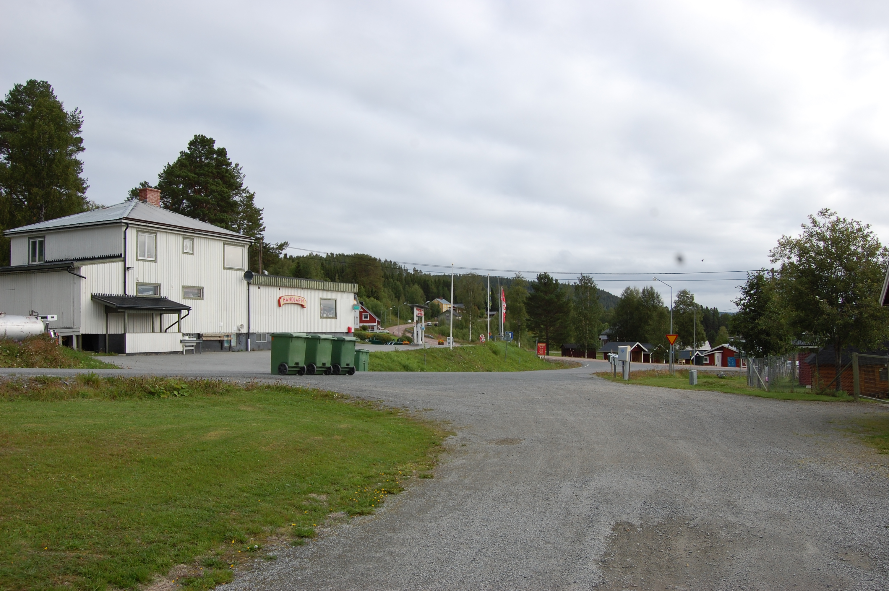 Bara ett stenkast till Handlarn