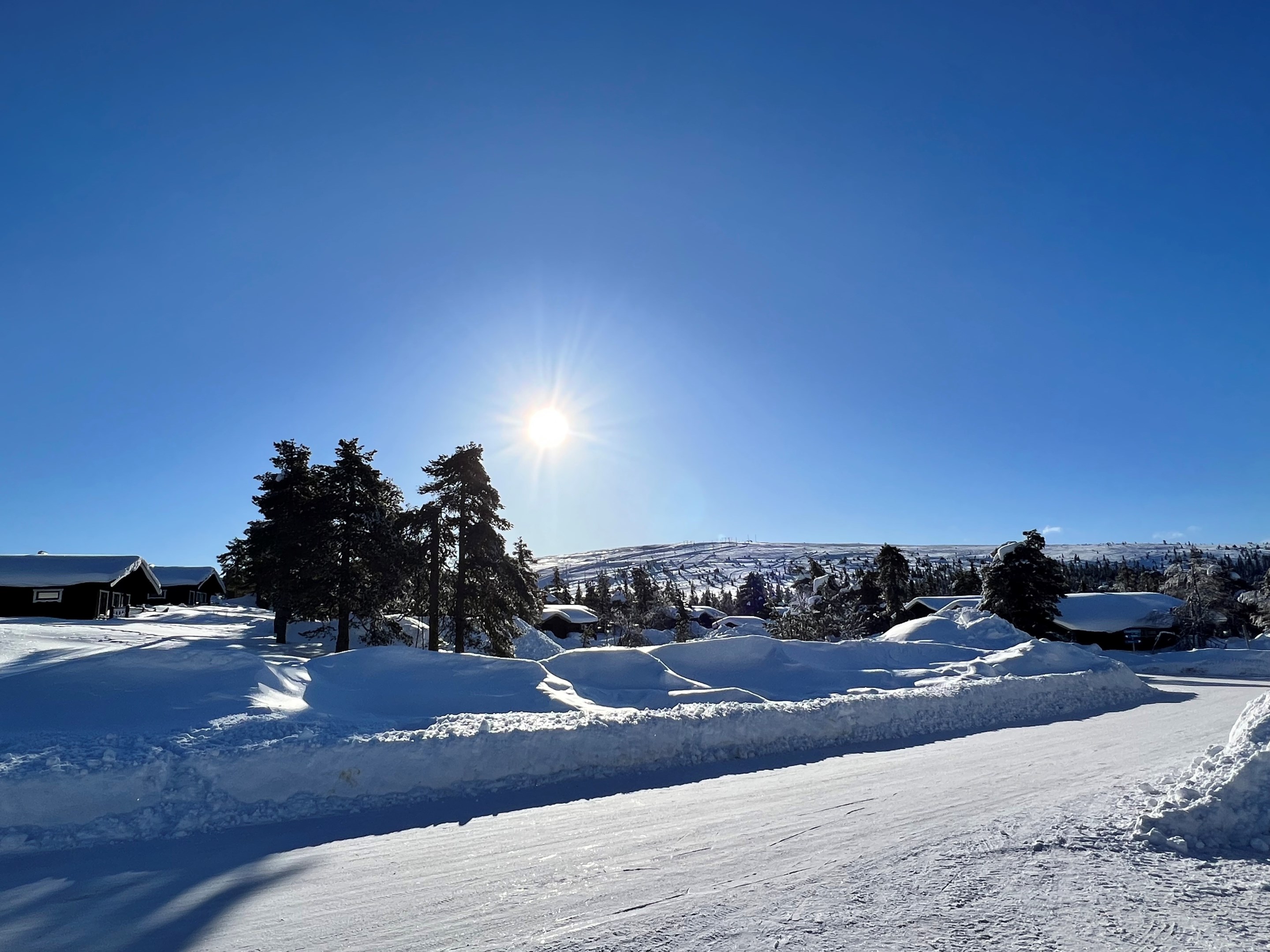 Sol & snö, Storfjällsbyn SÄLEN