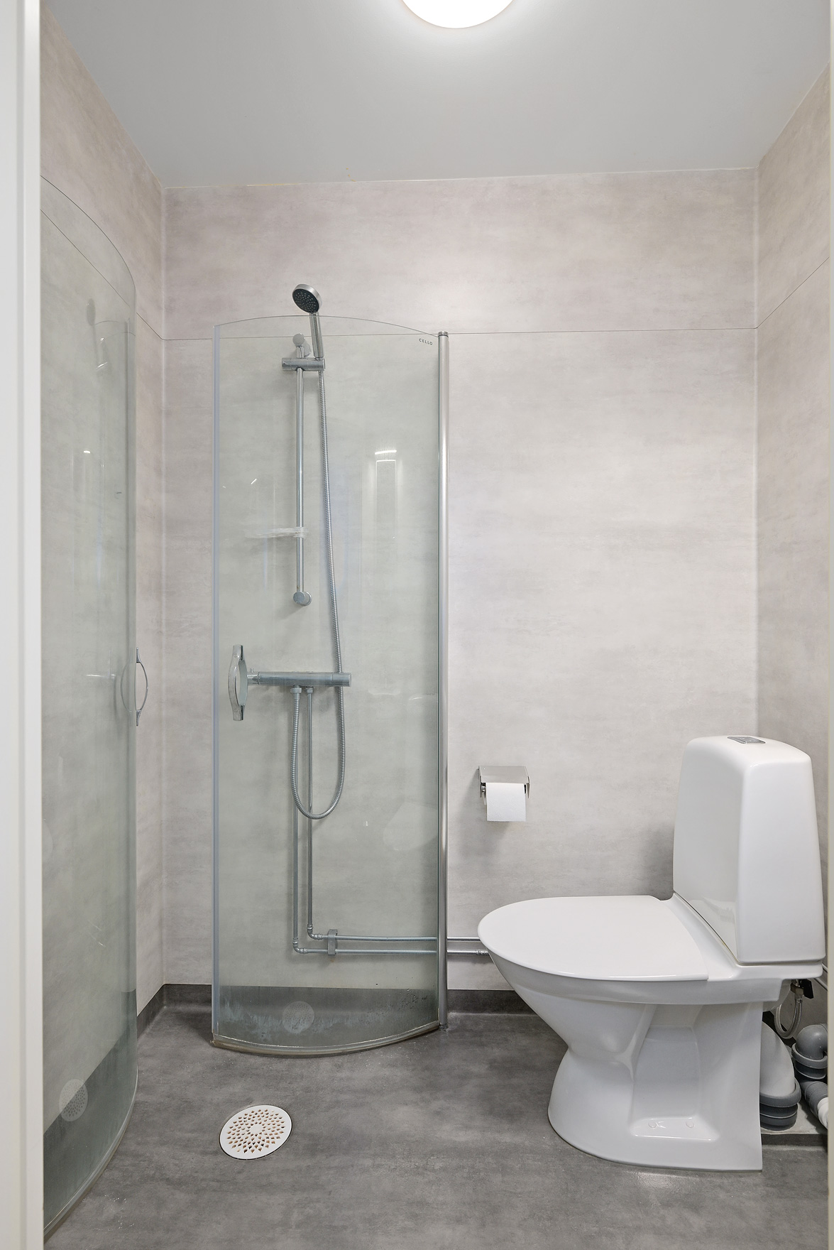 WC med dusch i uthyrningsrum